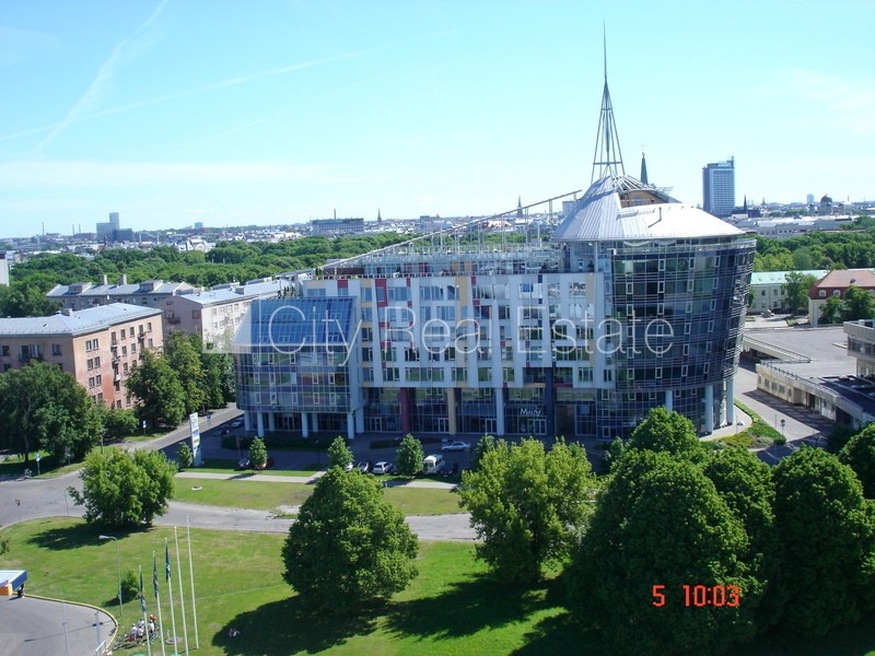 Sludinājumi. Projekts - Centra Nams, jaunceltne, labiekārtots apzaļumots pagalms, iespēja nomāt autostāvvietu, Cena: 500 EUR/mēn Foto #12