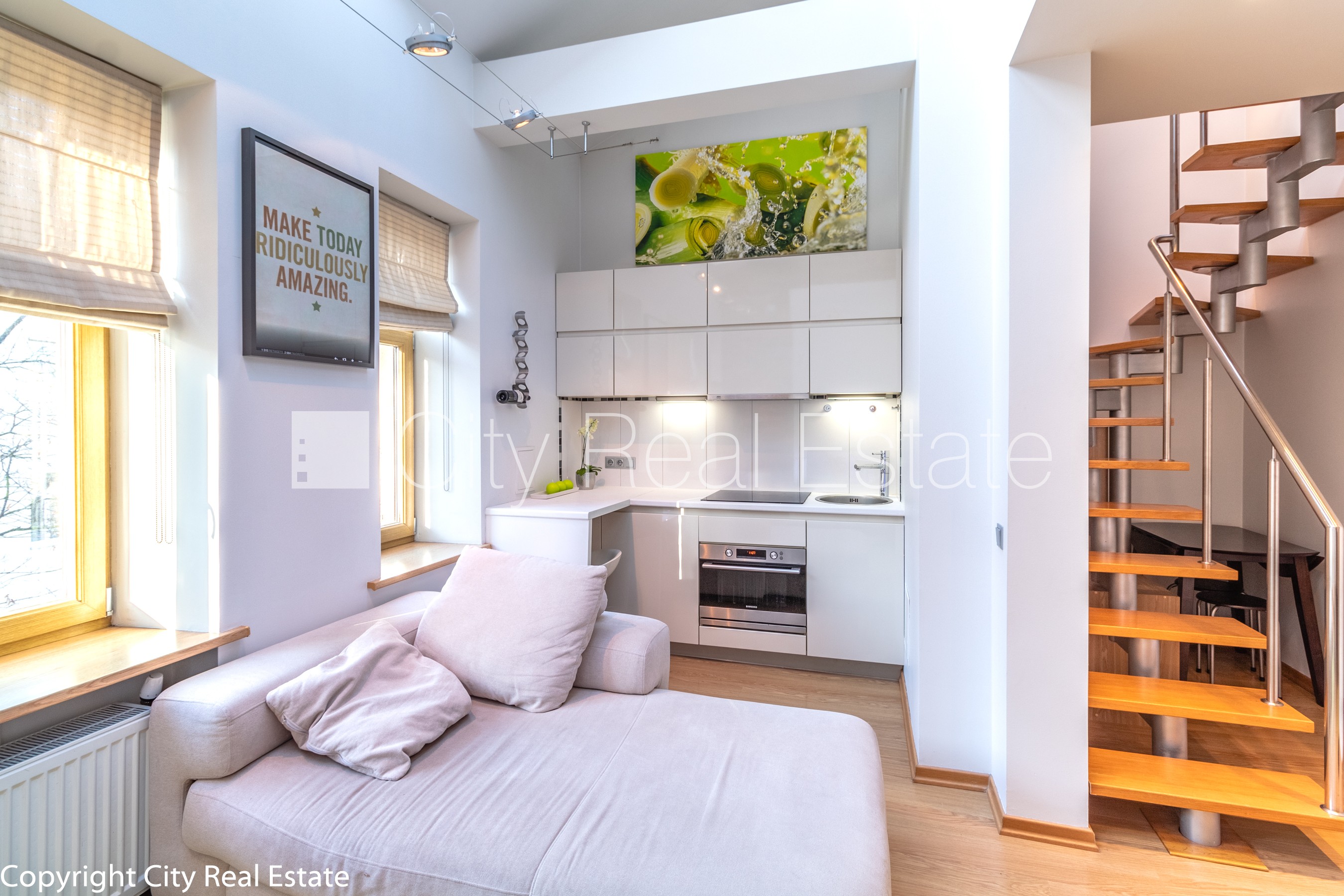 Sludinājumi. Mansards, franču balkons, divstāvīgs, centrālā apkure, koka stikla pakešu logi, jumta logi, Cena: 145000 EUR Foto #3