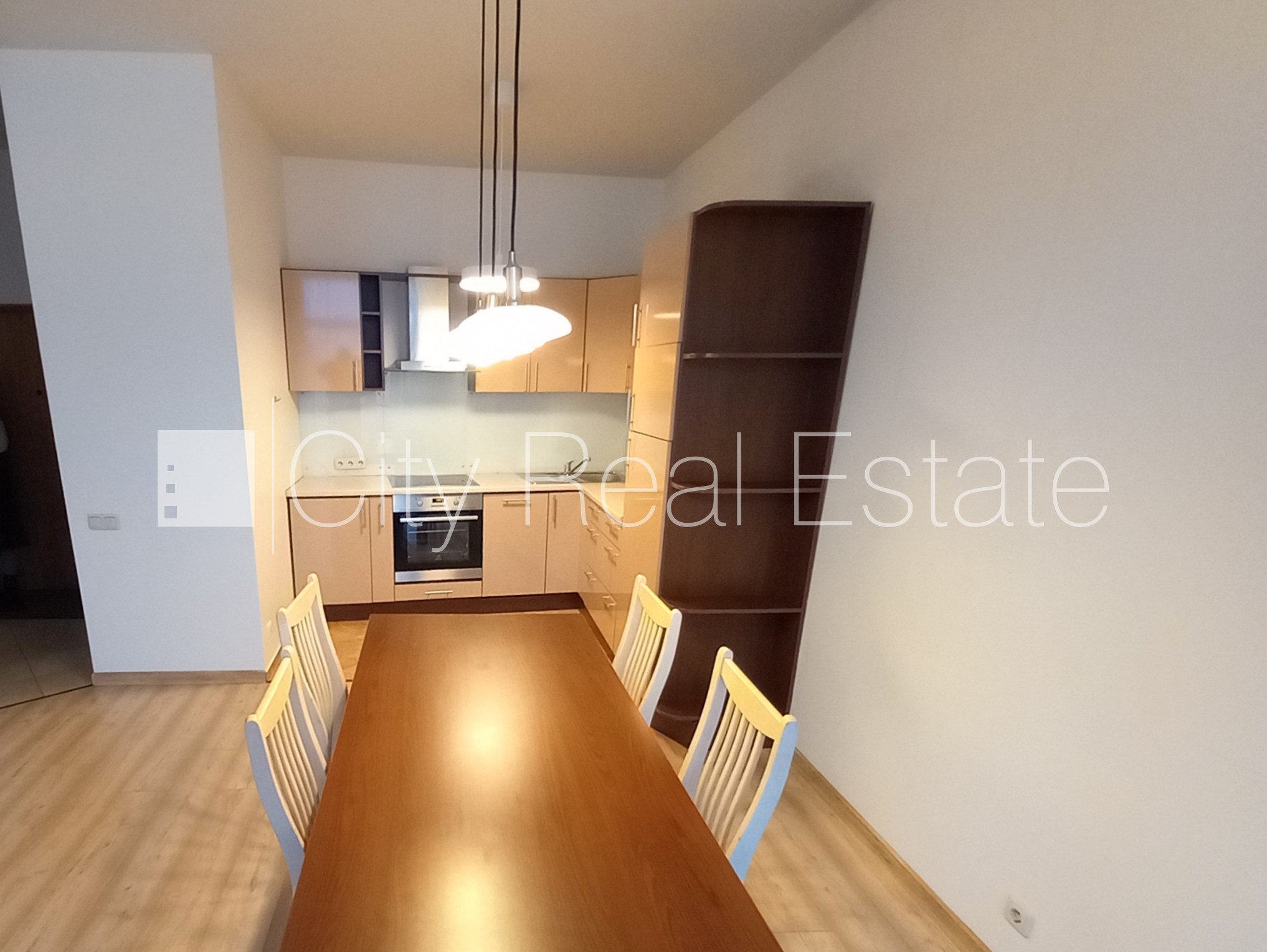 Sludinājumi. Projekts - Dārzaugļu 1, fasādes māja, renovēta māja, dzelzsbetona starp stāvu pārsegumi, gāzbetona Cena: 145000 EUR Foto #3