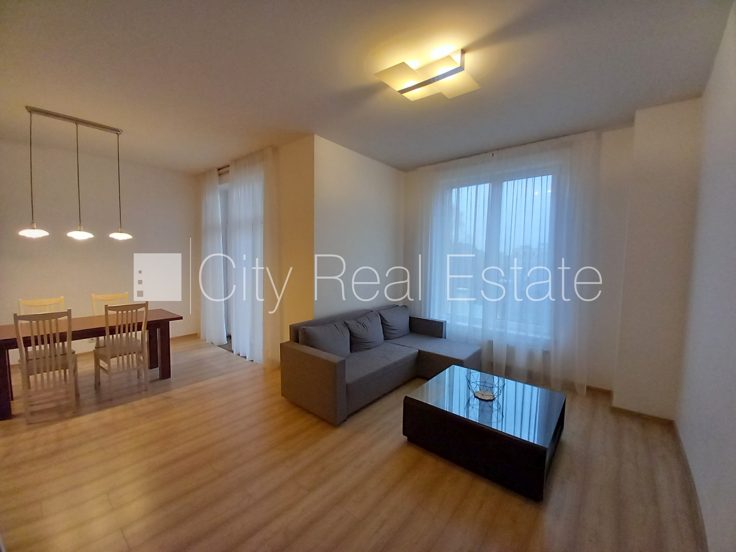 Sludinājumi. Projekts - Dārzaugļu 1, fasādes māja, renovēta māja, dzelzsbetona starp stāvu pārsegumi, gāzbetona Cena: 145000 EUR Foto #6