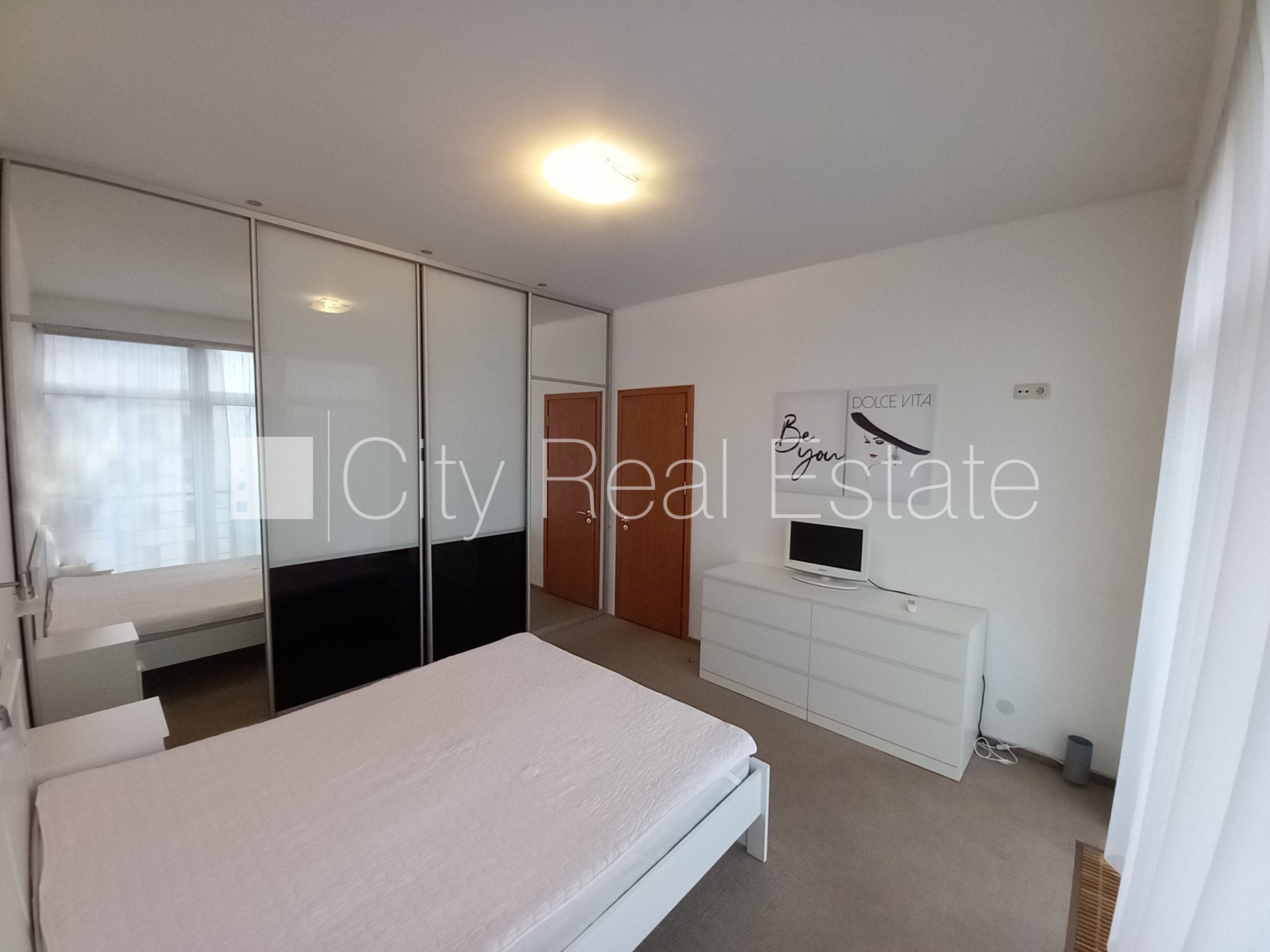 Sludinājumi. Projekts - Dārzaugļu 1, fasādes māja, renovēta māja, dzelzsbetona starp stāvu pārsegumi, gāzbetona Cena: 145000 EUR Foto #8