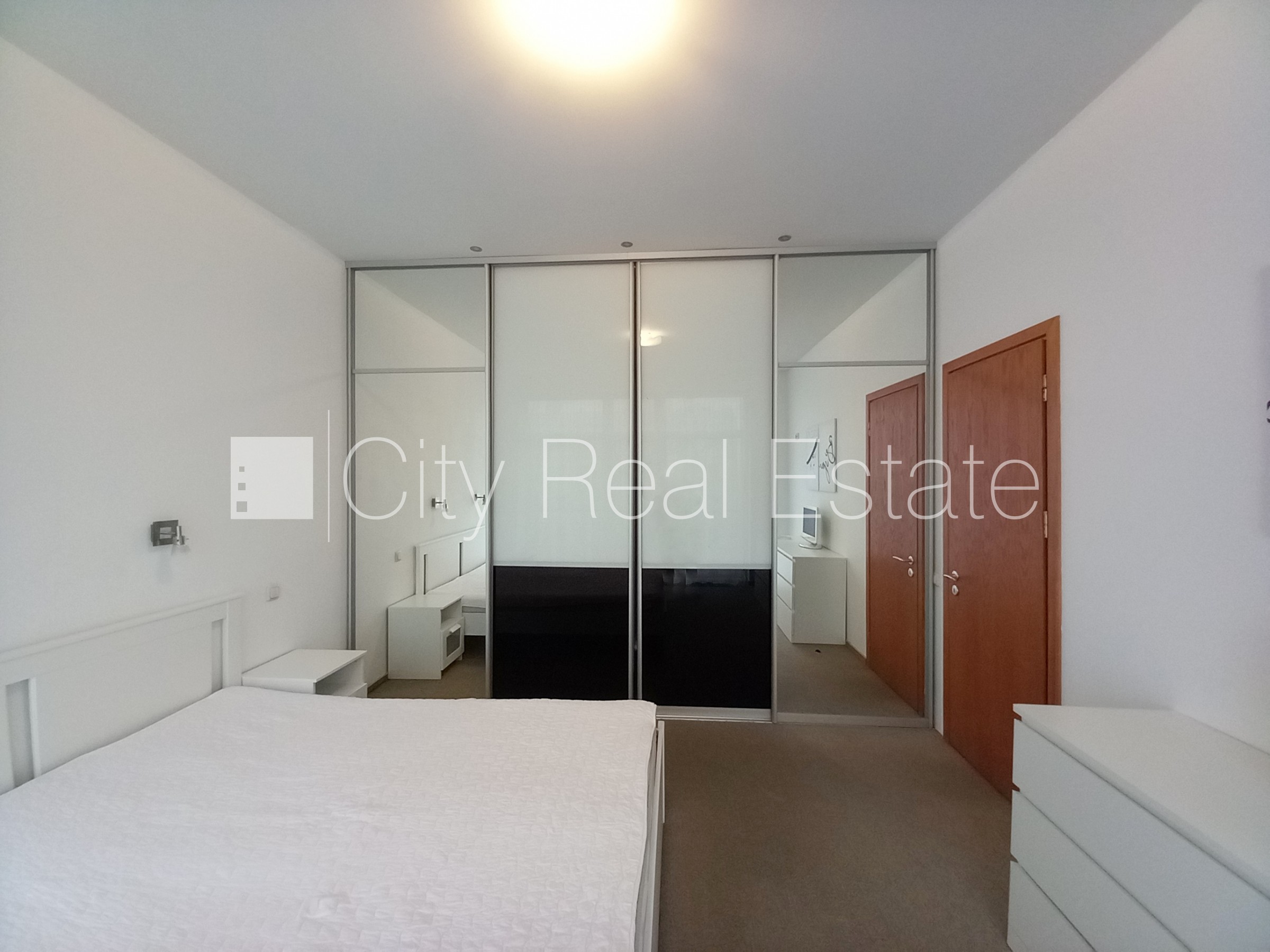 Sludinājumi. Projekts - Dārzaugļu 1, fasādes māja, renovēta māja, dzelzsbetona starp stāvu pārsegumi, gāzbetona Cena: 145000 EUR Foto #9