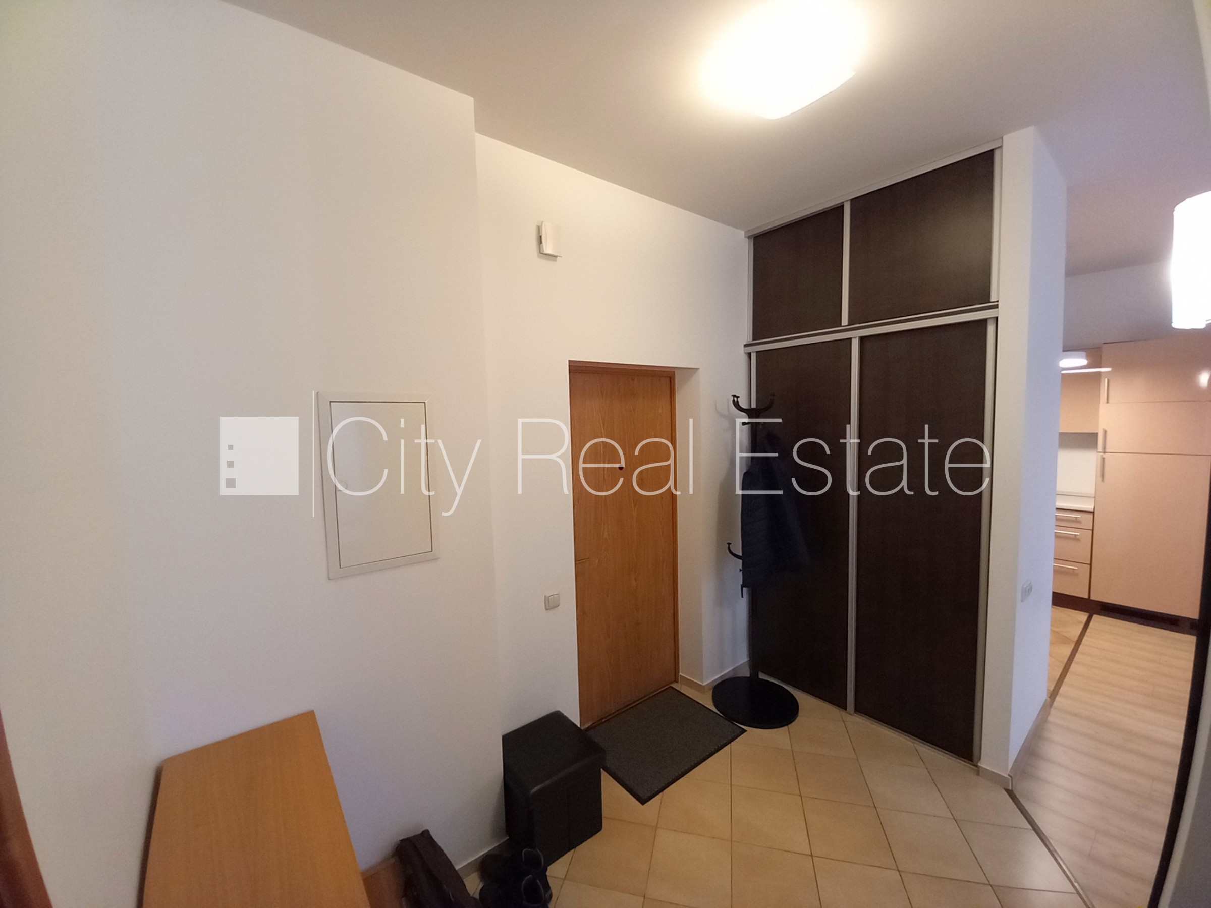 Sludinājumi. Projekts - Dārzaugļu 1, fasādes māja, renovēta māja, dzelzsbetona starp stāvu pārsegumi, gāzbetona Cena: 145000 EUR Foto #10