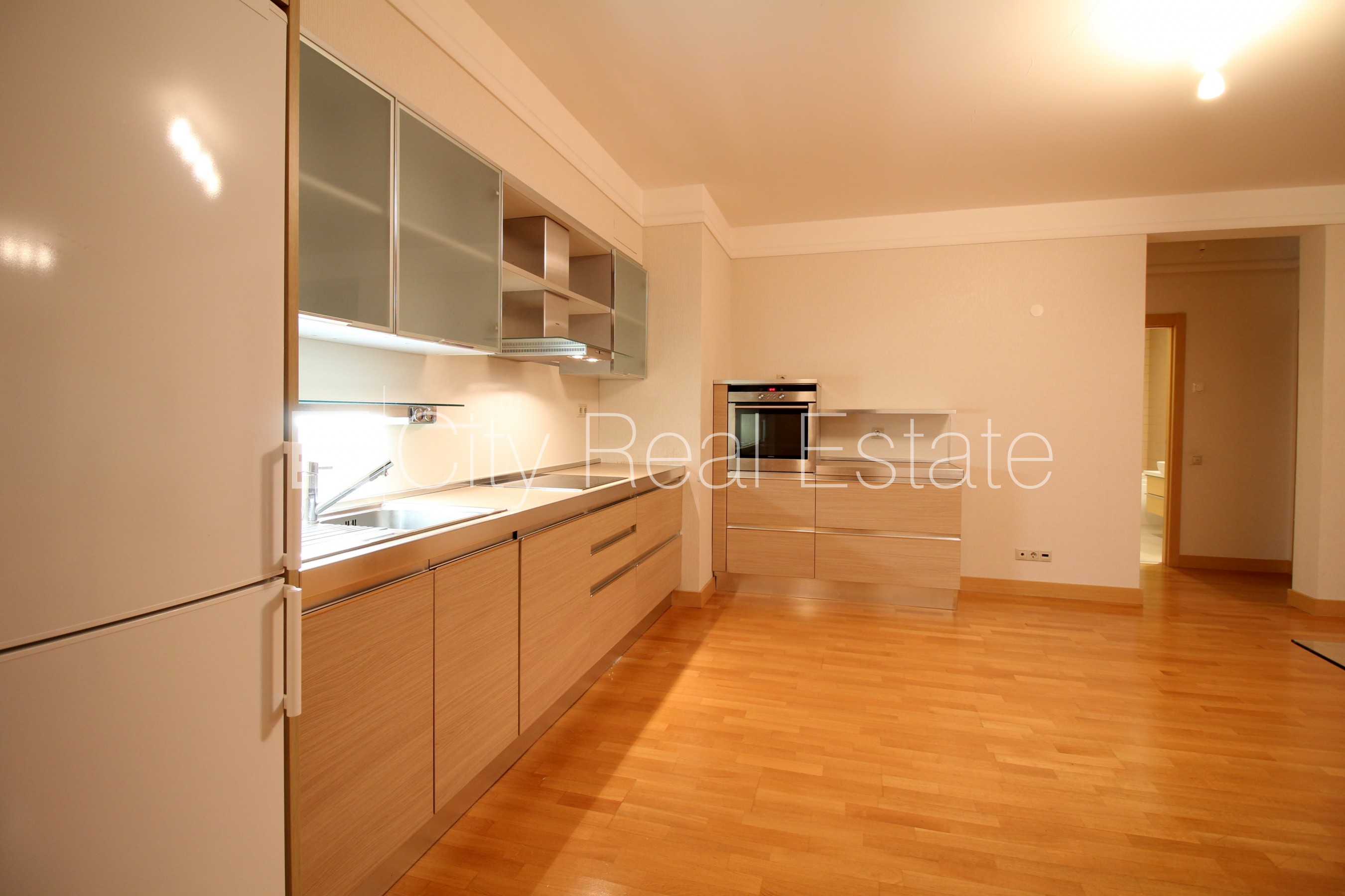 Sludinājumi. Projekts - Panorama Plaza, jaunceltne, pazemes autostāvvieta, pagalmā bērnu spēļu laukums, ir Cena: 850 EUR/mēn Foto #6