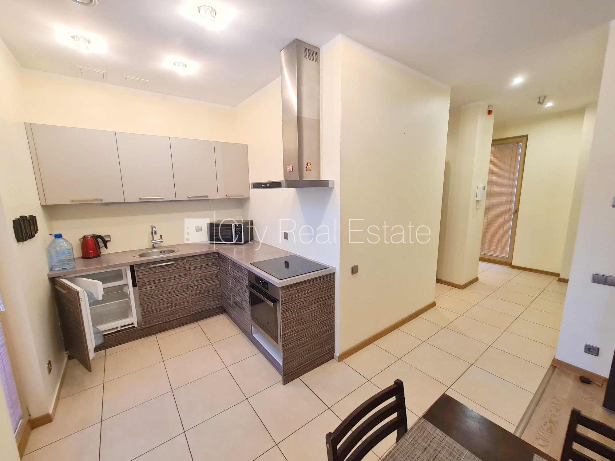 Sludinājumi. Projekts - Artilērijas 15, zeme īpašumā, jaunceltne, pagalma ēka, fasāde ar dekoratīvo apmetumu, Cena: 160000 EUR Foto #5