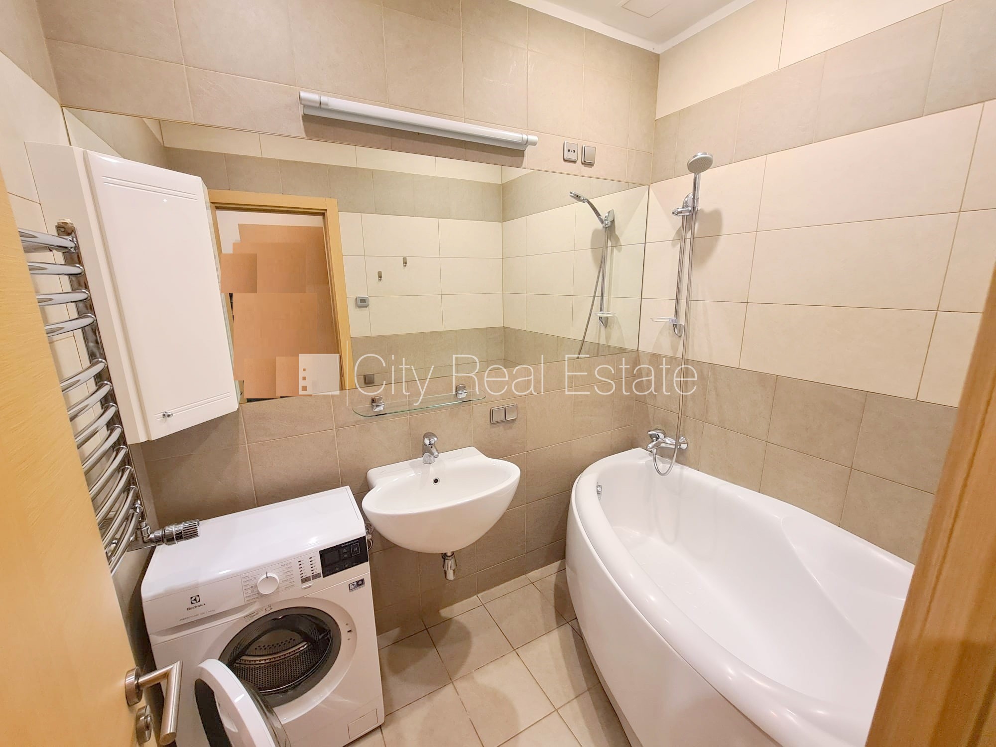 Sludinājumi. Projekts - Artilērijas 15, zeme īpašumā, jaunceltne, pagalma ēka, fasāde ar dekoratīvo apmetumu, Cena: 160000 EUR Foto #17