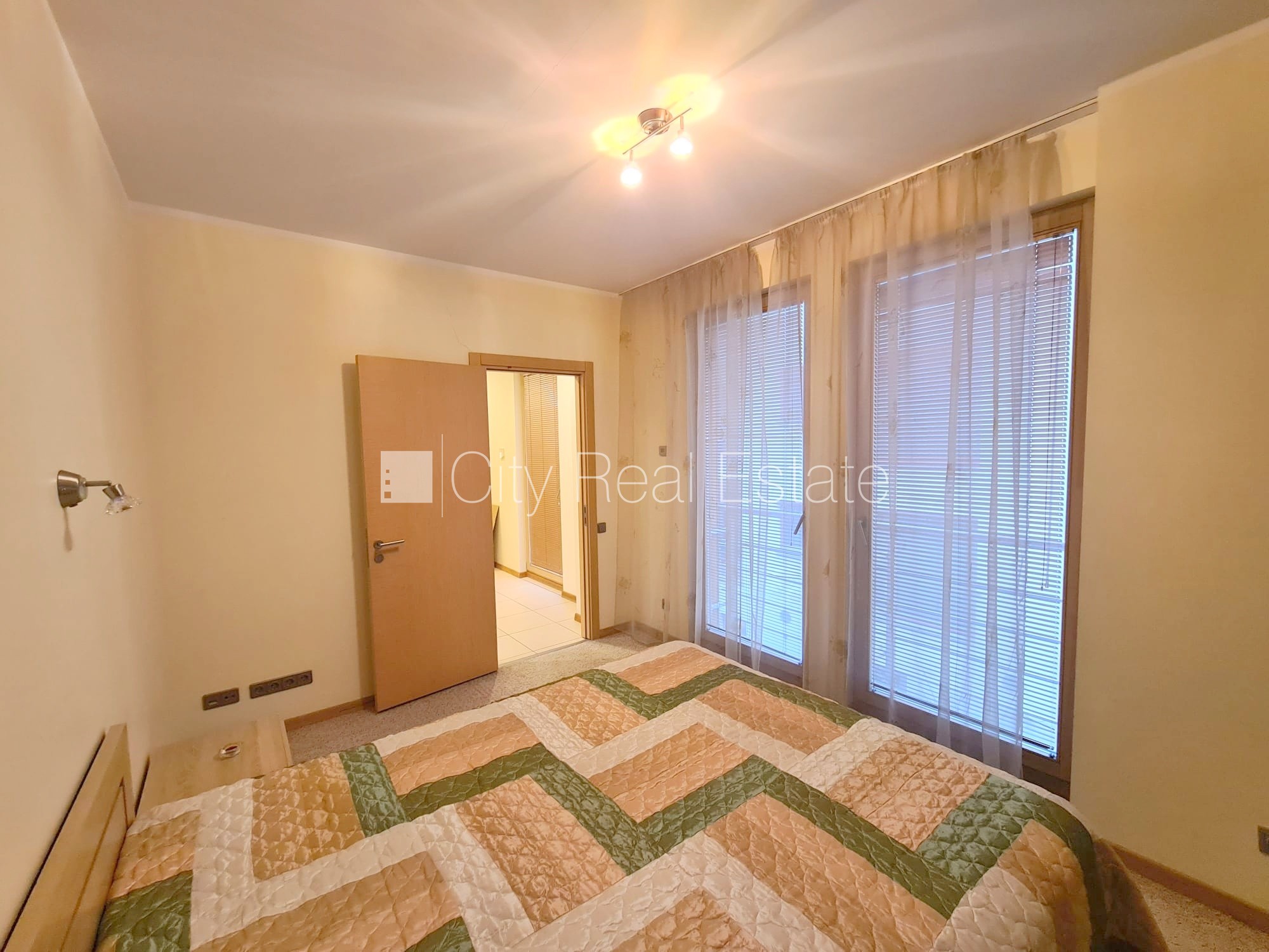 Sludinājumi. Projekts - Artilērijas 15, zeme īpašumā, jaunceltne, pagalma ēka, fasāde ar dekoratīvo apmetumu, Cena: 160000 EUR Foto #15