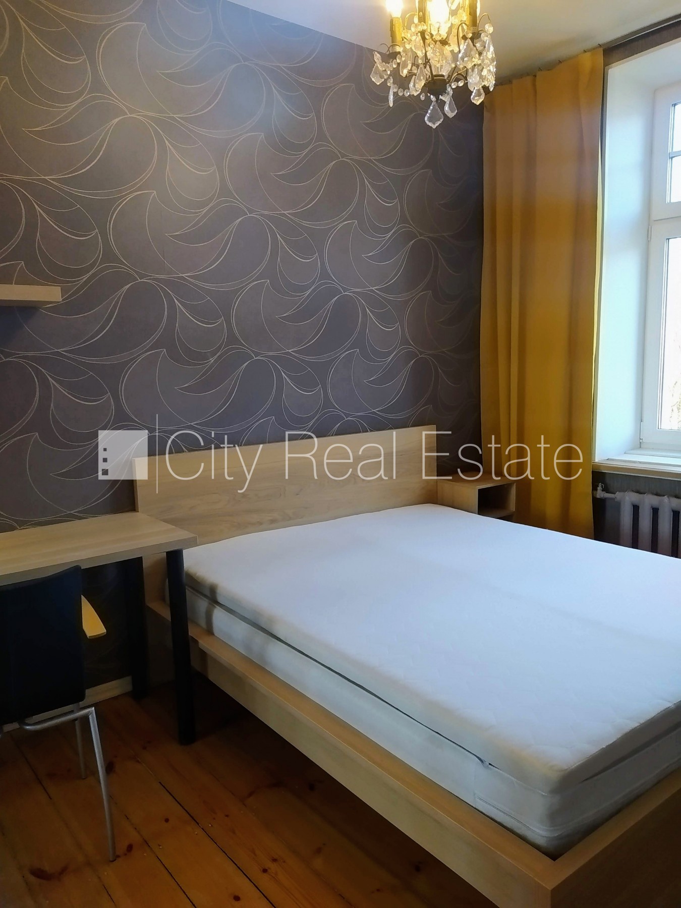 Sludinājumi. Fasādes māja, ir lifts, kāpņu telpa pēc kapitālā remonta, istabas izolētas 2 gab., studio tipa, Cena: 800 EUR/mēn Foto #6