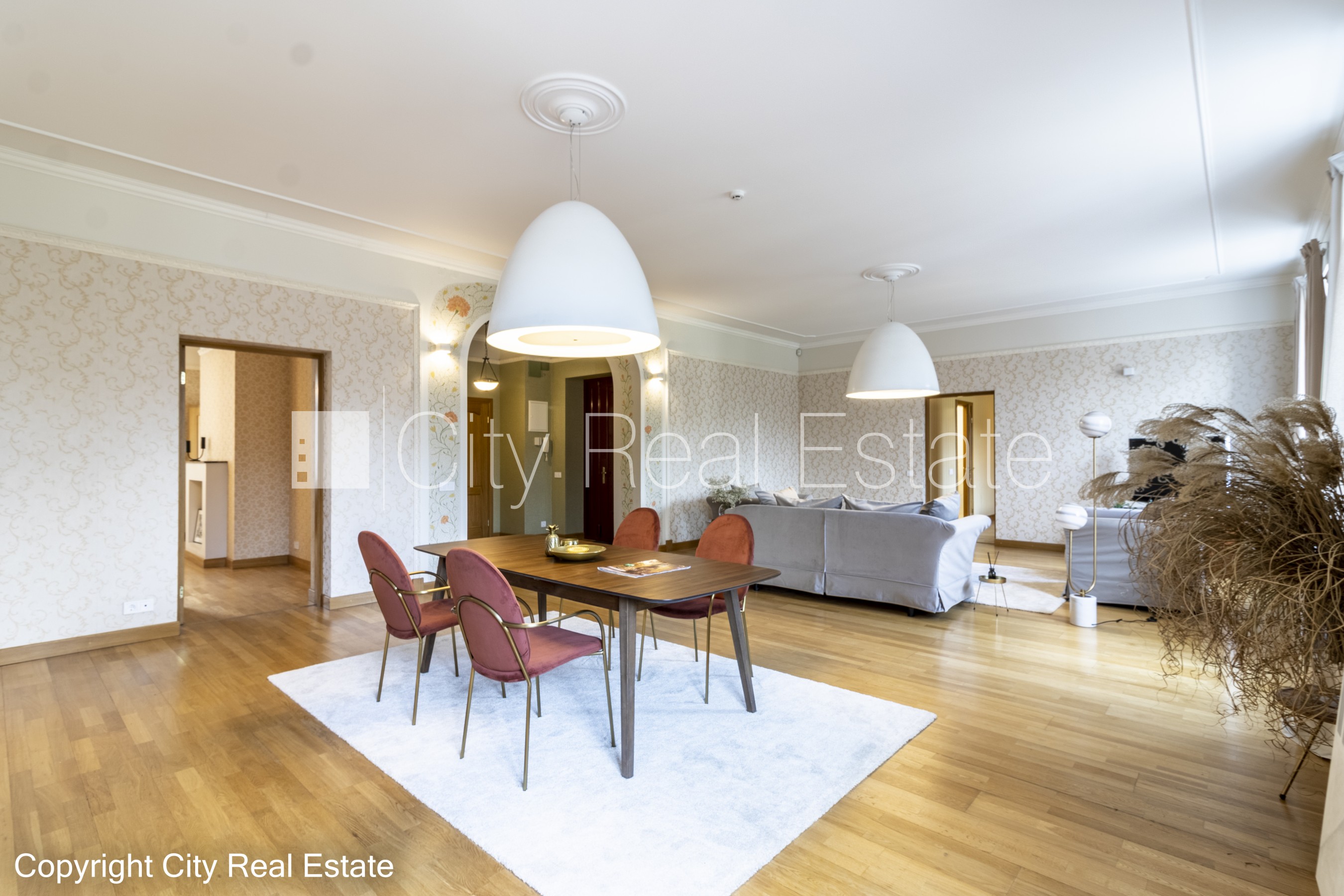 Sludinājumi. Projekts - Forburga Nams, fasādes māja, renovēta māja, zaļā teritorija, ieeja no ielas, ir lifts, Cena: 500000 EUR Foto #4