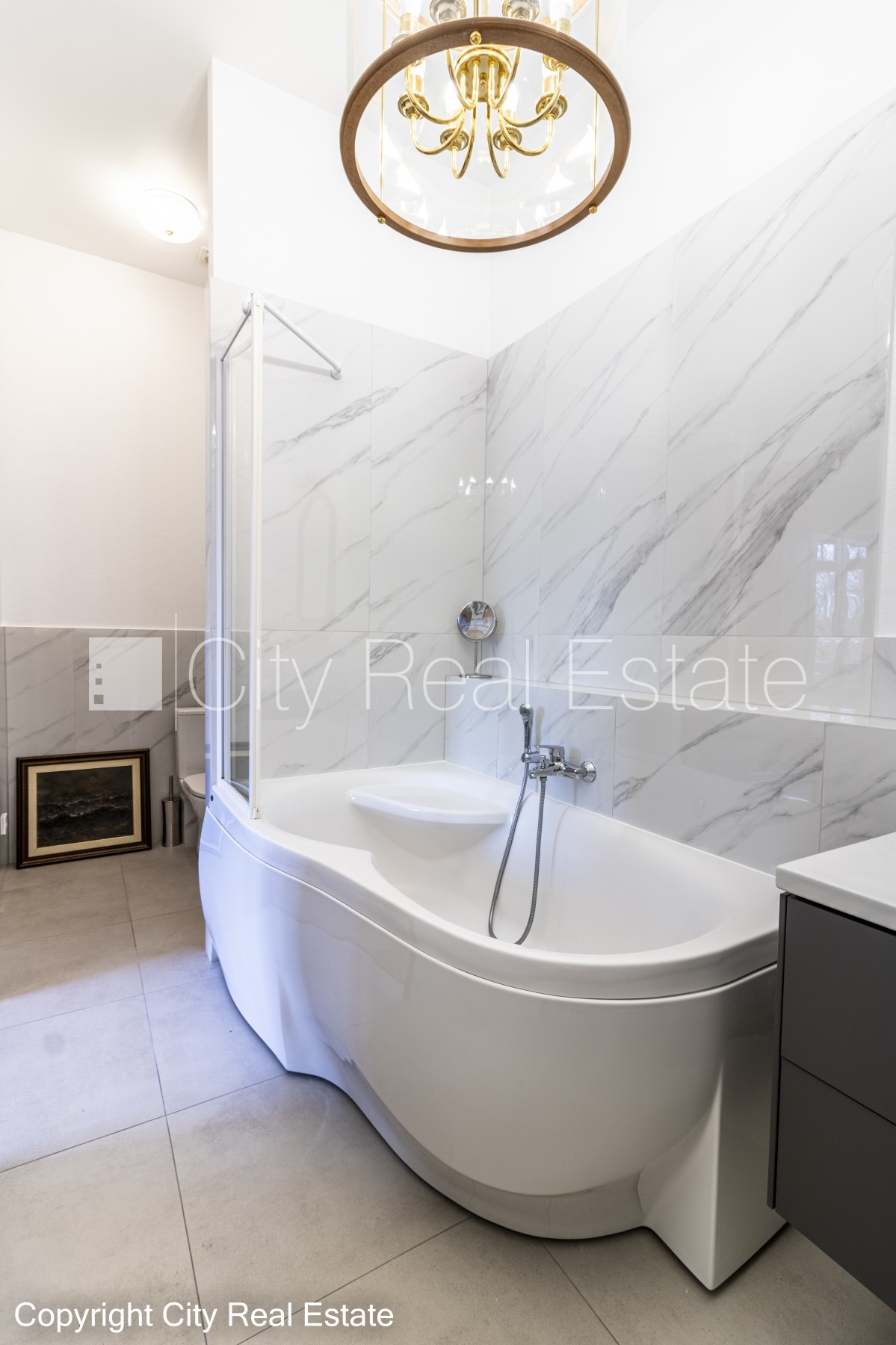 Sludinājumi. Projekts - Forburga Nams, fasādes māja, renovēta māja, zaļā teritorija, ieeja no ielas, ir lifts, Cena: 500000 EUR Foto #10