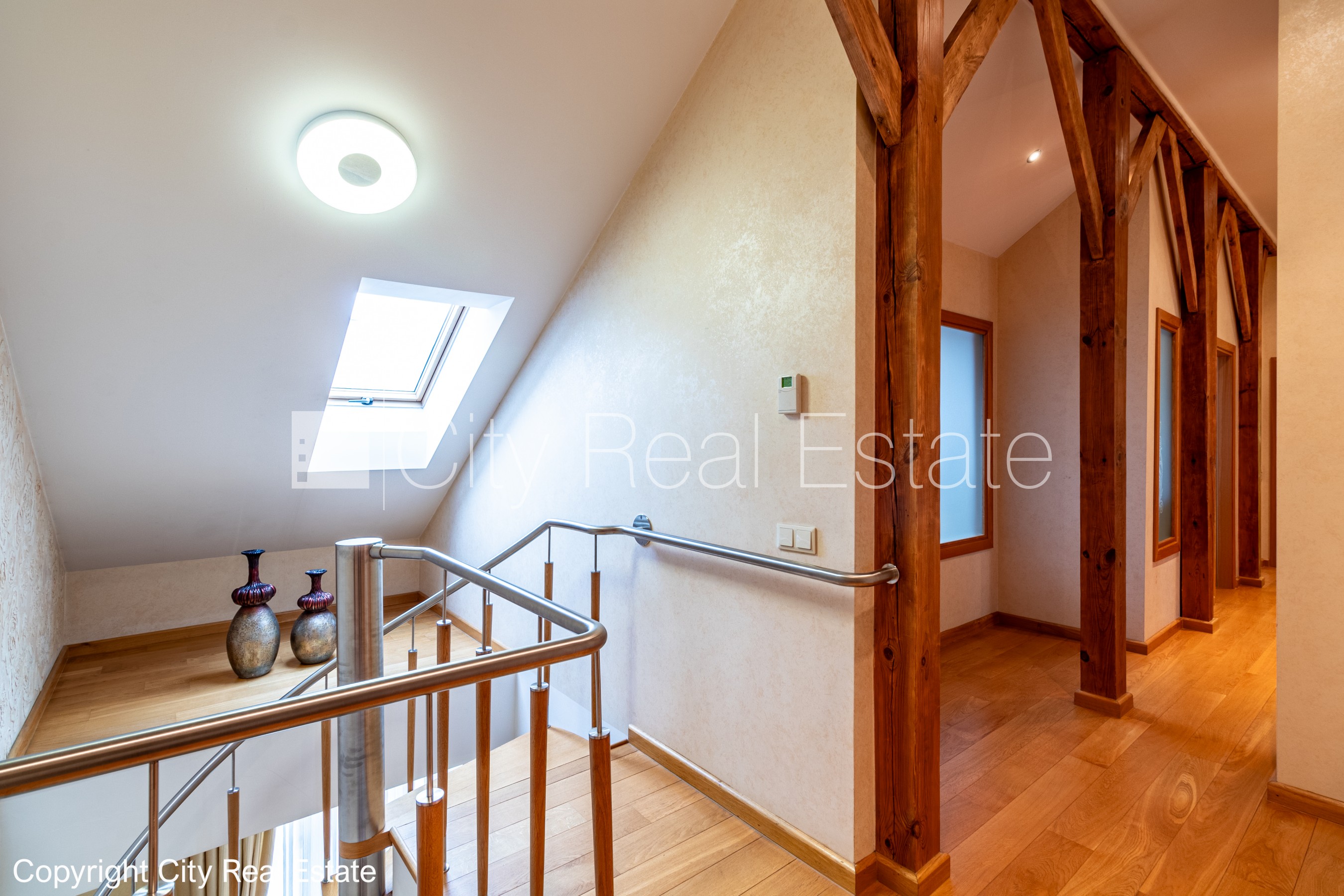 Sludinājumi. Projekts - Pulkveža Nams, pagalma ēka, renovēta māja, labiekārtots apzaļumots pagalms, slēgts Cena: 295000 EUR Foto #11