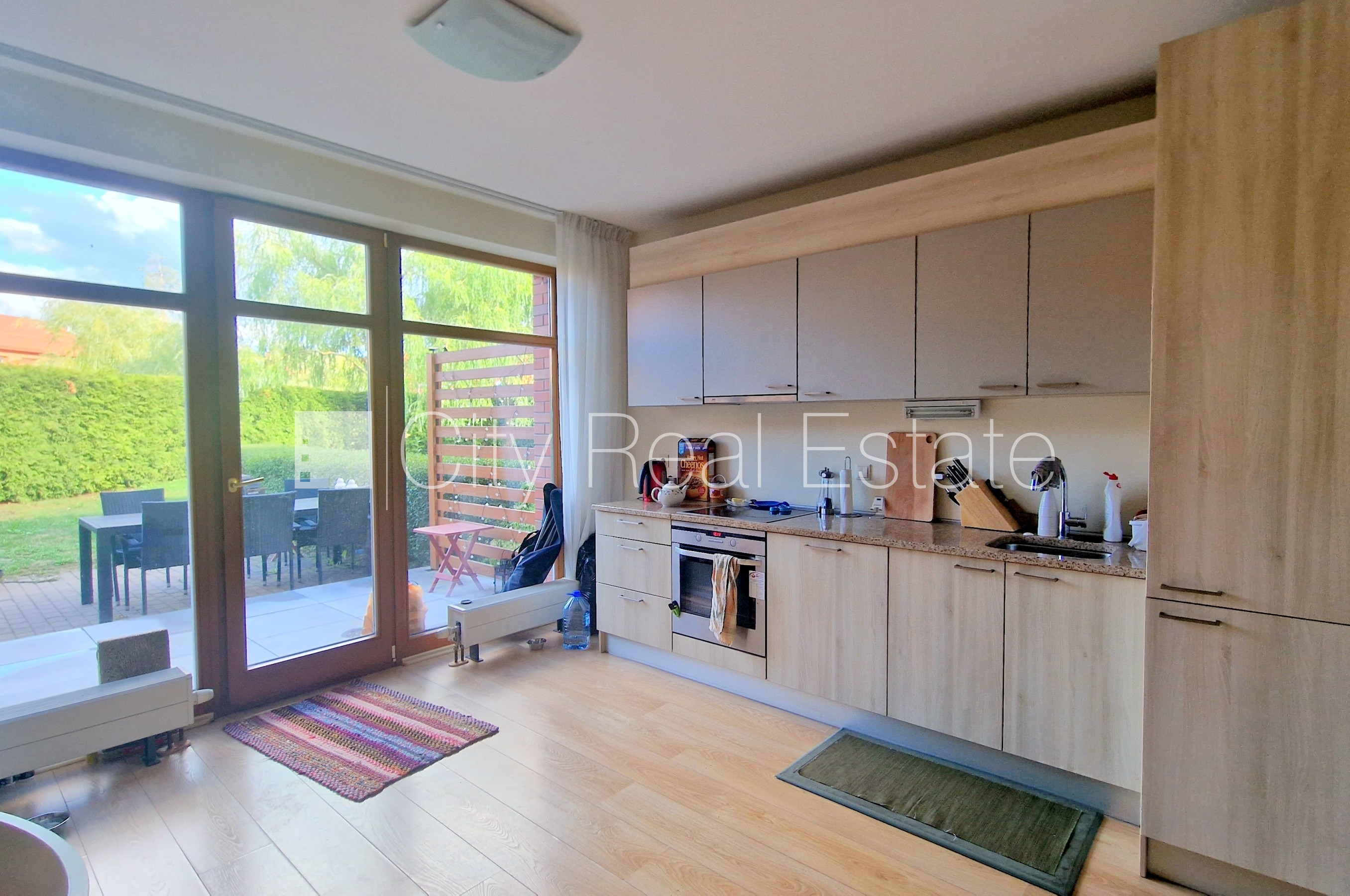 Sludinājumi. Projekts - Apogi, rindu māja, jaunceltne, labiekārtota apzaļumota teritorija, garāža vienai Cena: 270000 EUR Foto #4