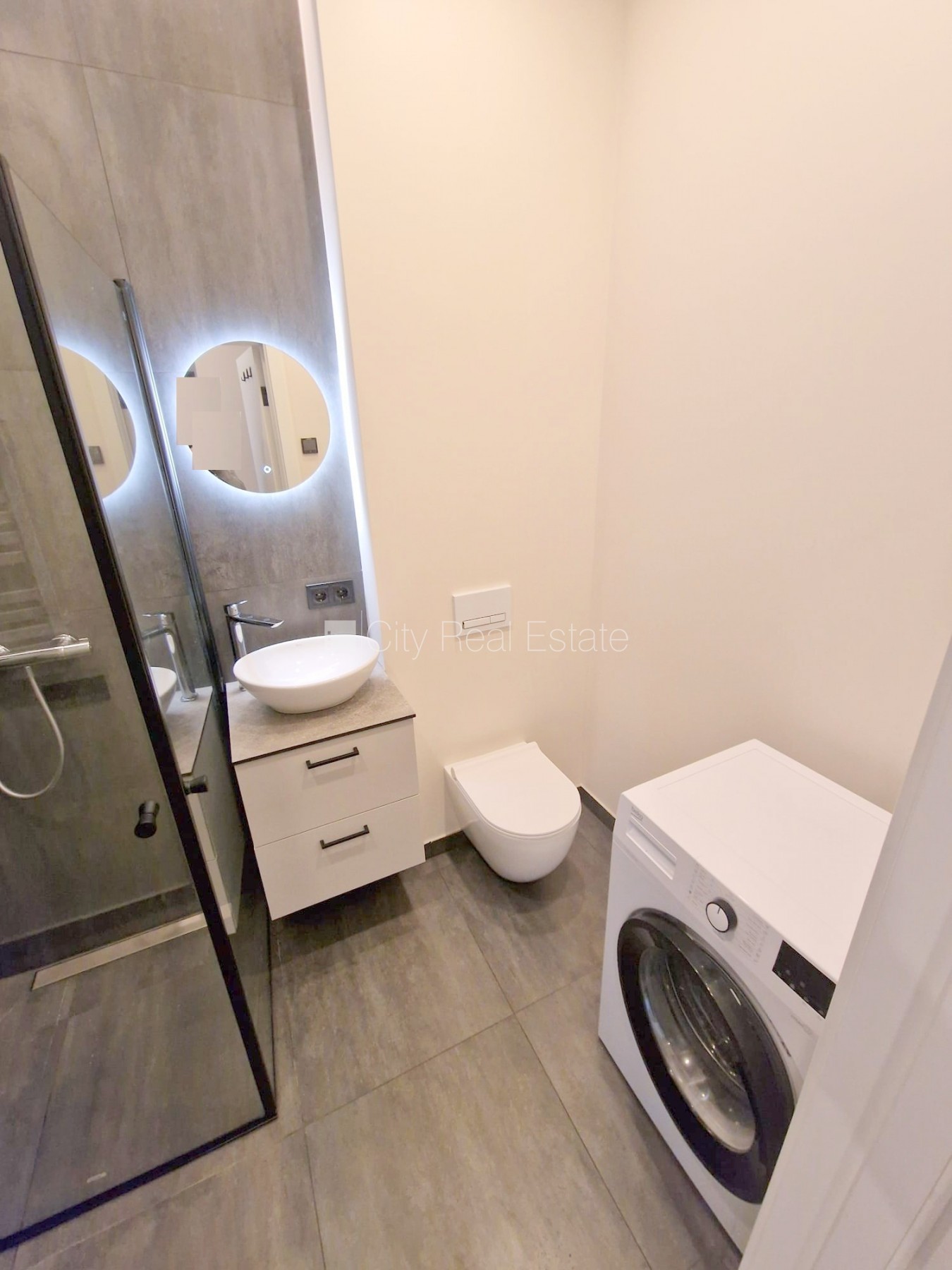 Объявление. Проект - Matīsa 38 (Матиса 38), фасадный дом, реновированный дом, благоустроенный озеленённый двор, Цена: 450 EUR/мес. Foto #13