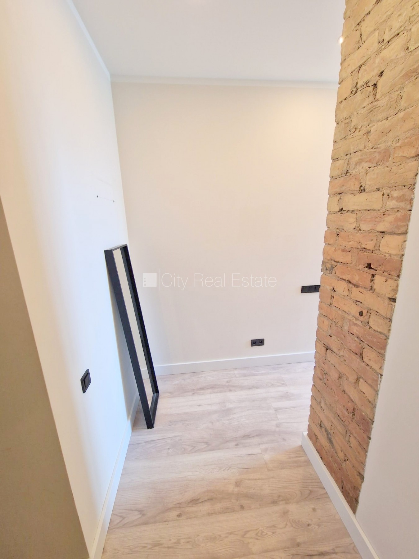 Объявление. Проект - Matīsa 38 (Матиса 38), фасадный дом, реновированный дом, благоустроенный озеленённый двор, Цена: 450 EUR/мес. Foto #17