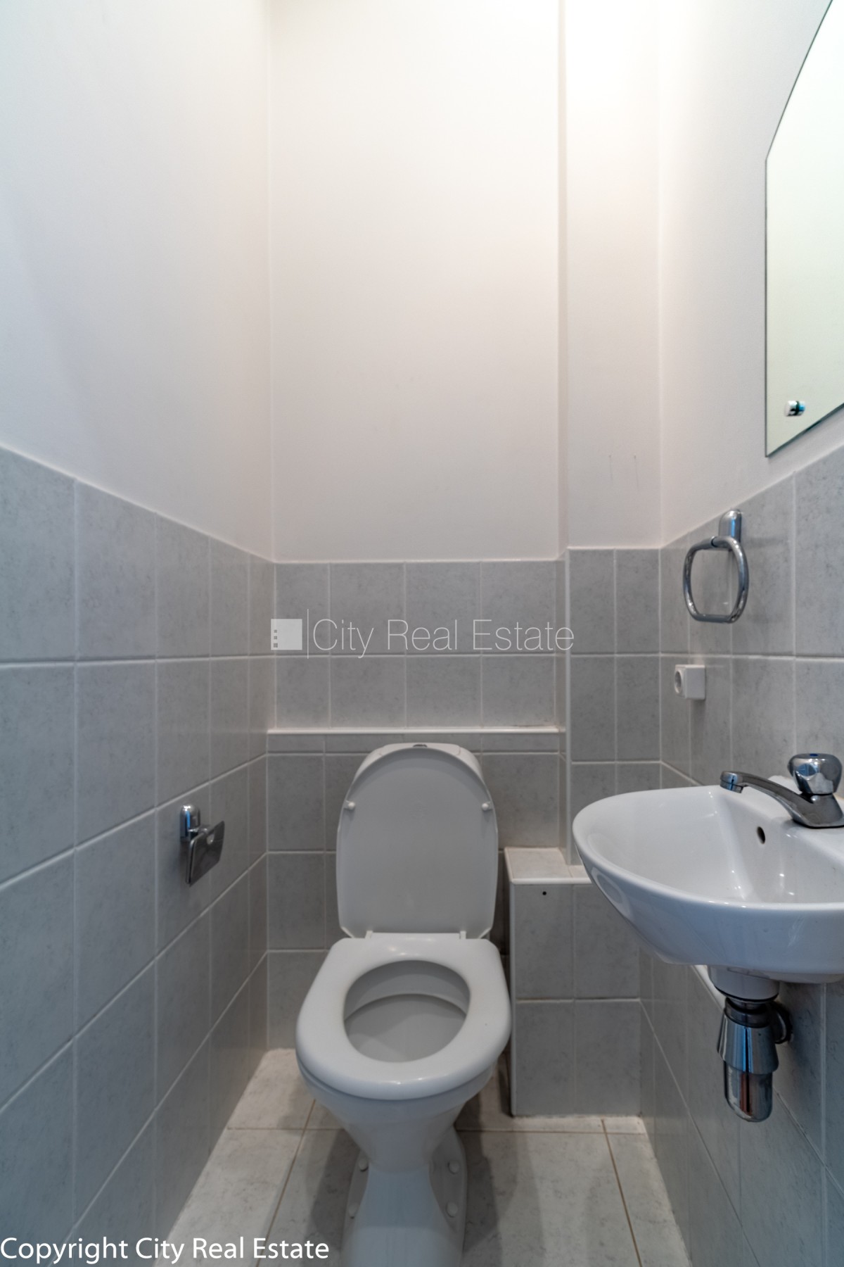 Sludinājumi. Fasādes māja, renovēta māja, ķieģeļu mūra sienas, fasāde ar dekoratīvo apmetumu, labiekārtota Cena: 425000 EUR Foto #17