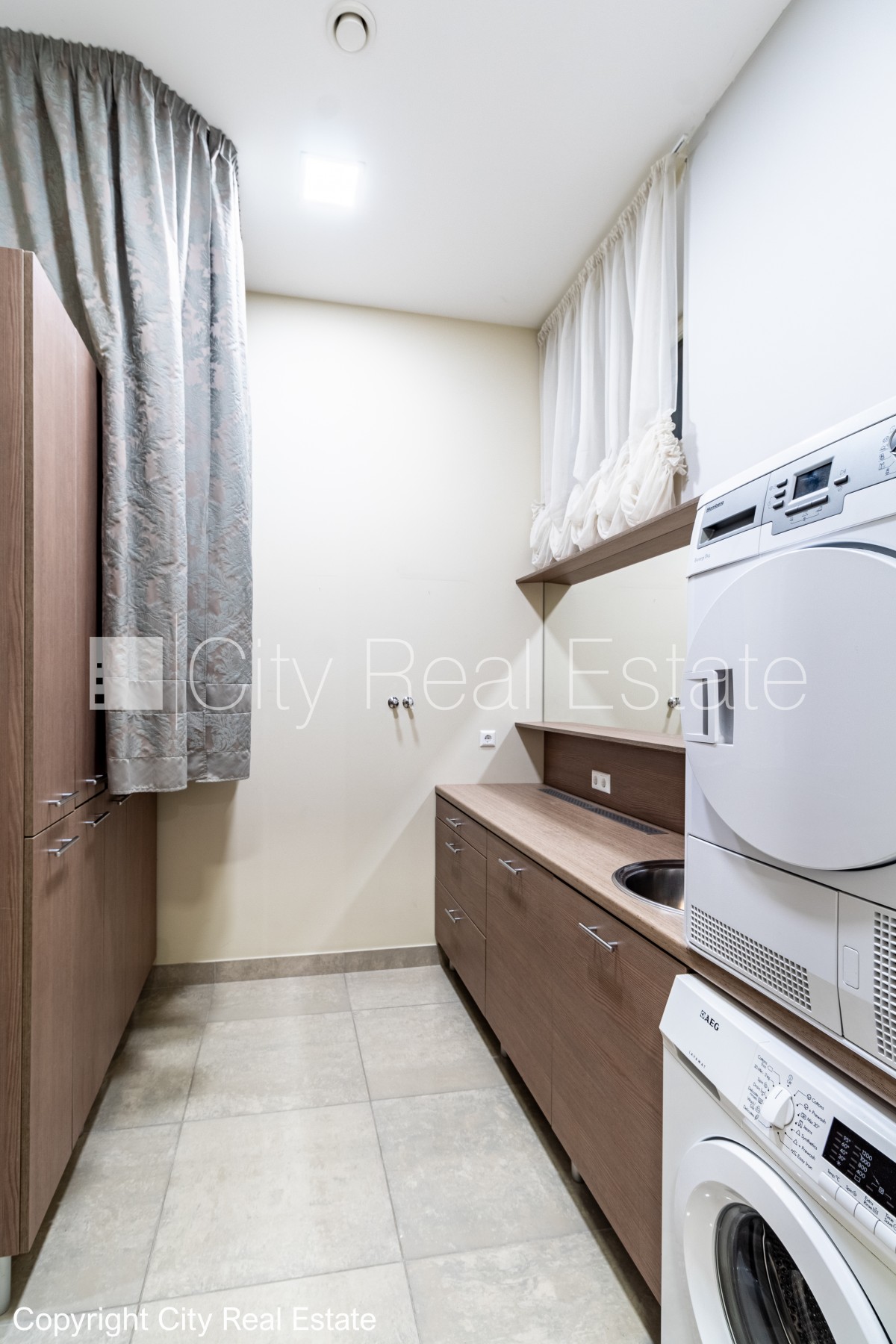 Объявление. Проект - Aleksandra Appartments (Александра Аппартментс), фасадный дом, реновированный дом, фасад с Цена: 890000 EUR Foto #21