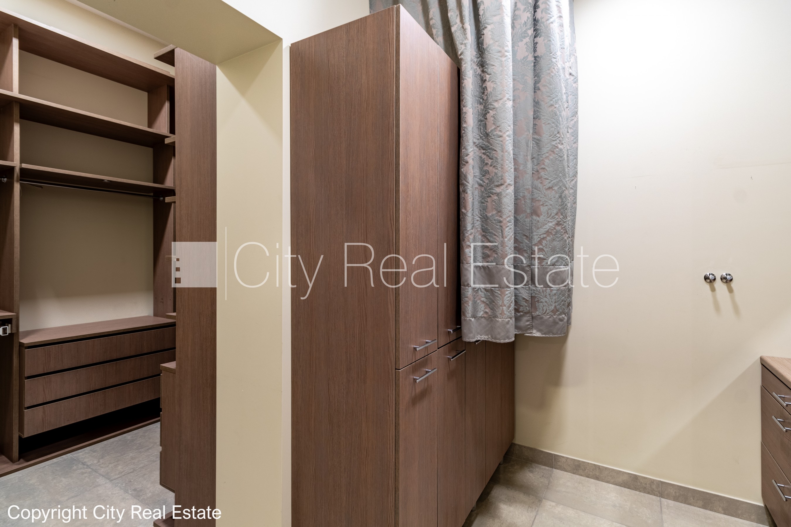 Объявление. Проект - Aleksandra Appartments (Александра Аппартментс), фасадный дом, реновированный дом, фасад с Цена: 890000 EUR Foto #22