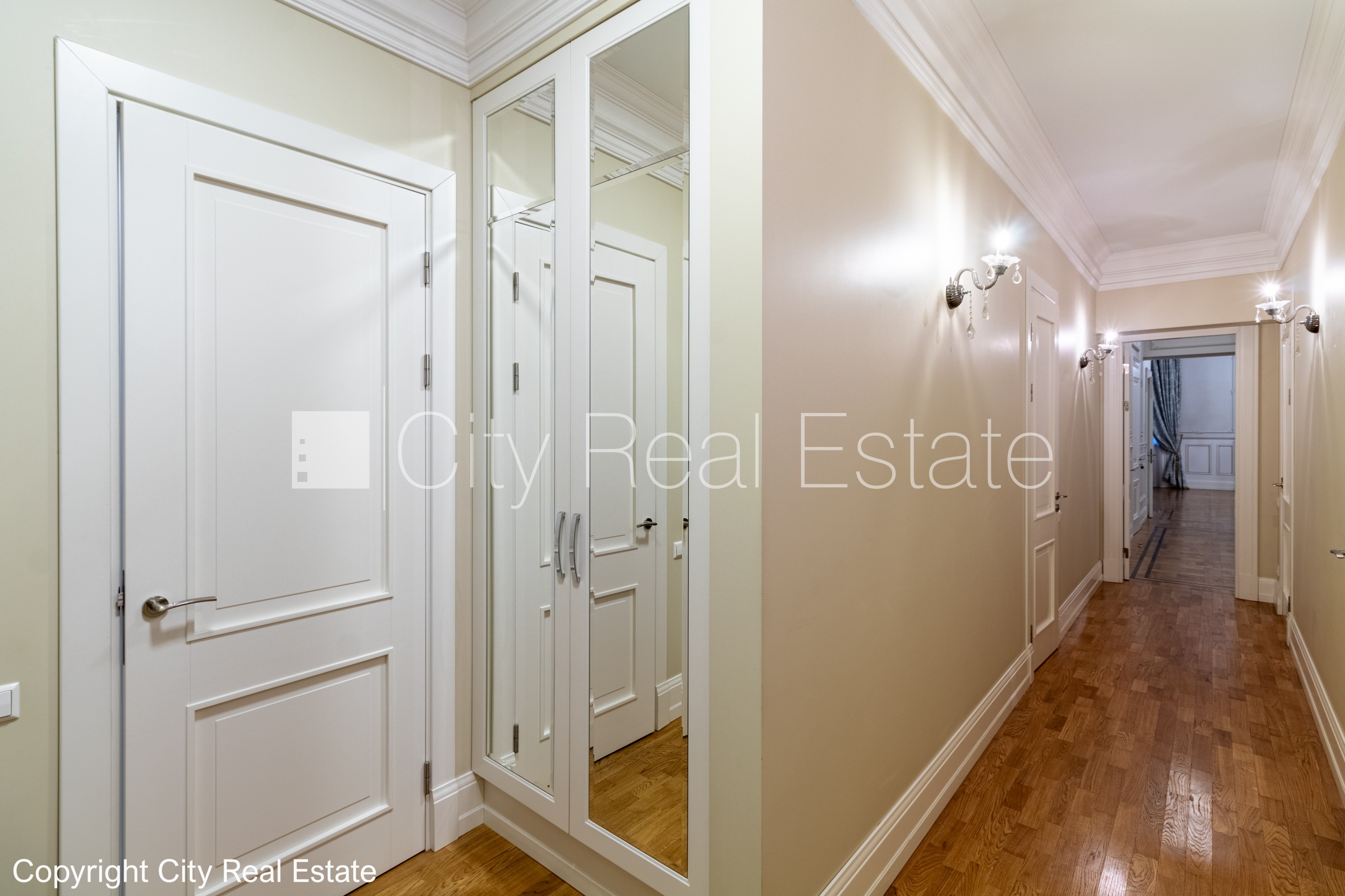 Объявление. Проект - Aleksandra Appartments (Александра Аппартментс), фасадный дом, реновированный дом, фасад с Цена: 890000 EUR Foto #24