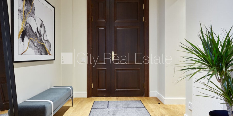 Sludinājumi. Projekts - Aleksandra Appartments, fasādes māja, renovēta māja, slēgts pagalms, iespēja nomāt Cena: 3500 EUR/mēn Foto #8