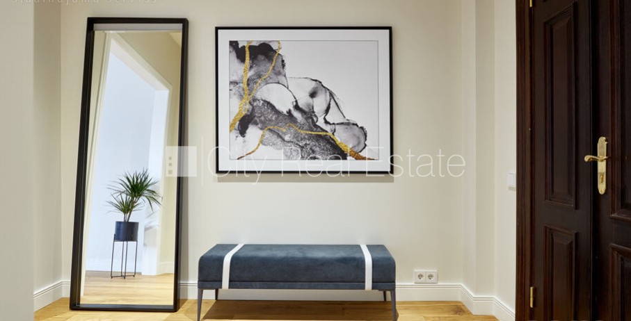 Sludinājumi. Projekts - Aleksandra Appartments, fasādes māja, renovēta māja, slēgts pagalms, iespēja nomāt Cena: 3500 EUR/mēn Foto #21