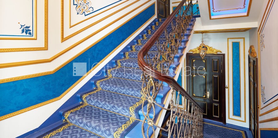 Sludinājumi. Projekts - Aleksandra Appartments, fasādes māja, renovēta māja, slēgts pagalms, iespēja nomāt Cena: 3500 EUR/mēn Foto #22