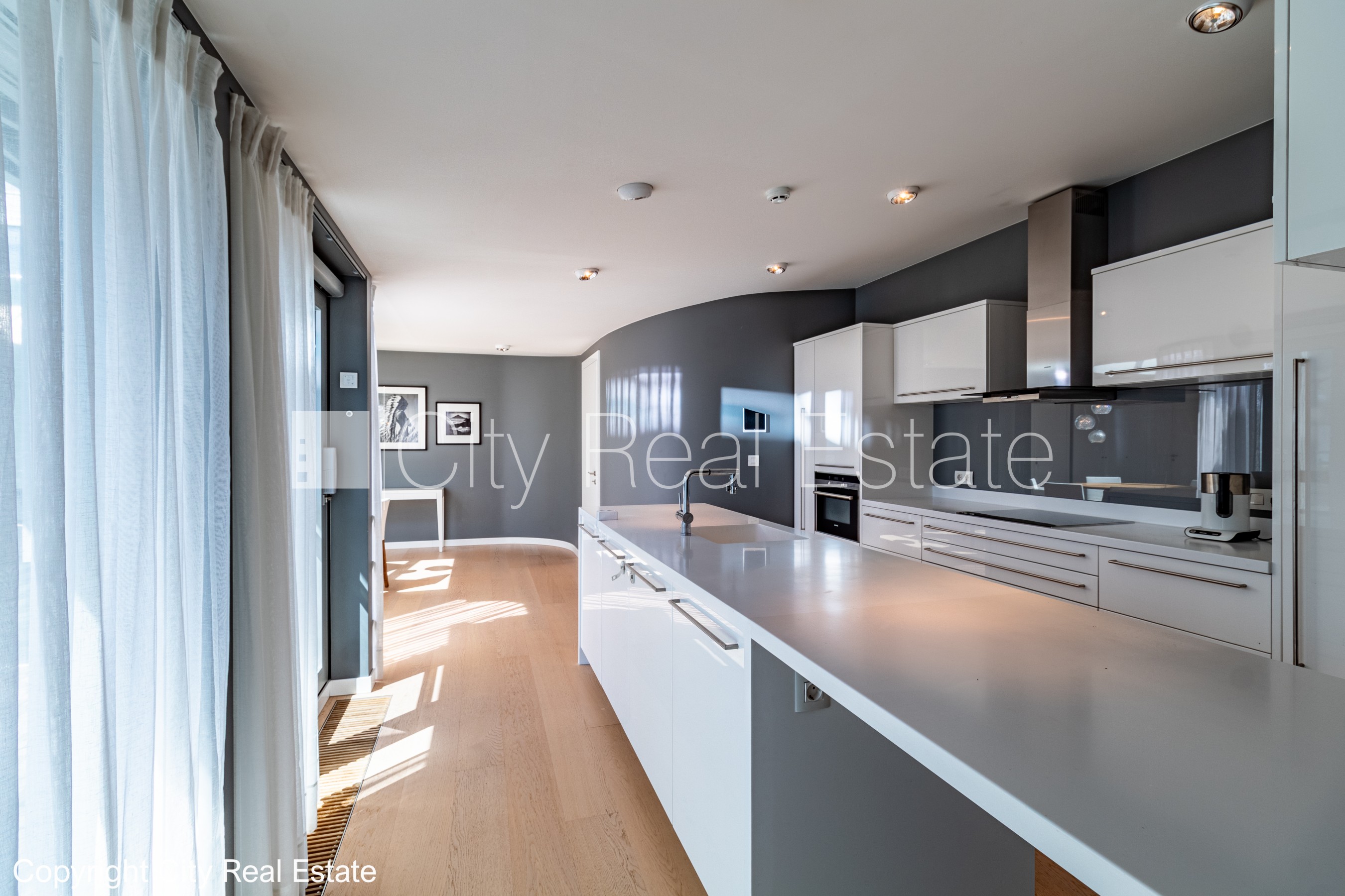 Sludinājumi. Projekts - Aleksandra Appartments, zeme īpašumā, fasādes māja, renovēta māja, labiekārtota Cena: 649000 EUR Foto #8