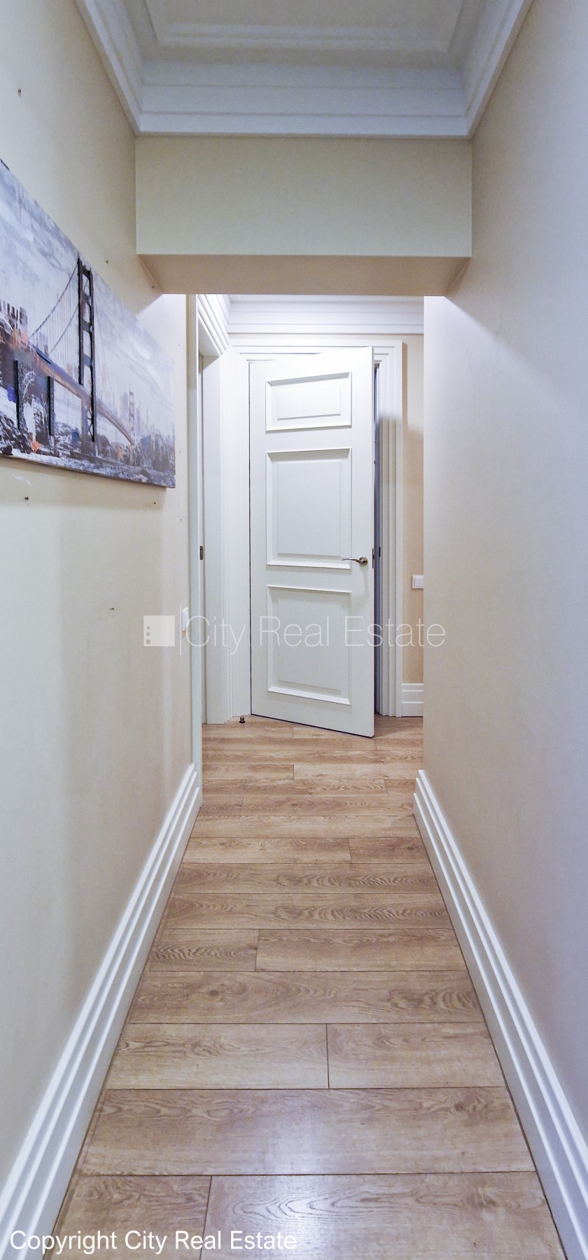 Sludinājumi. Projekts - Aleksandra Appartments, fasādes māja, renovēta māja, vieta vairākām automašīnām, iespēja Cena: 1700 EUR/mēn Foto #6