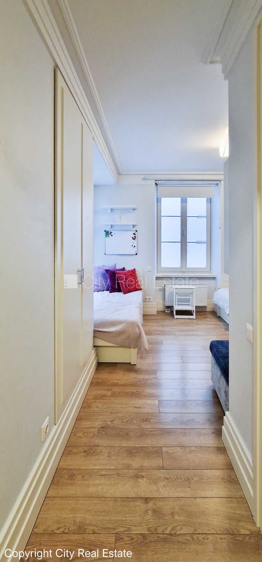 Sludinājumi. Projekts - Aleksandra Appartments, fasādes māja, renovēta māja, vieta vairākām automašīnām, iespēja Cena: 1700 EUR/mēn Foto #22