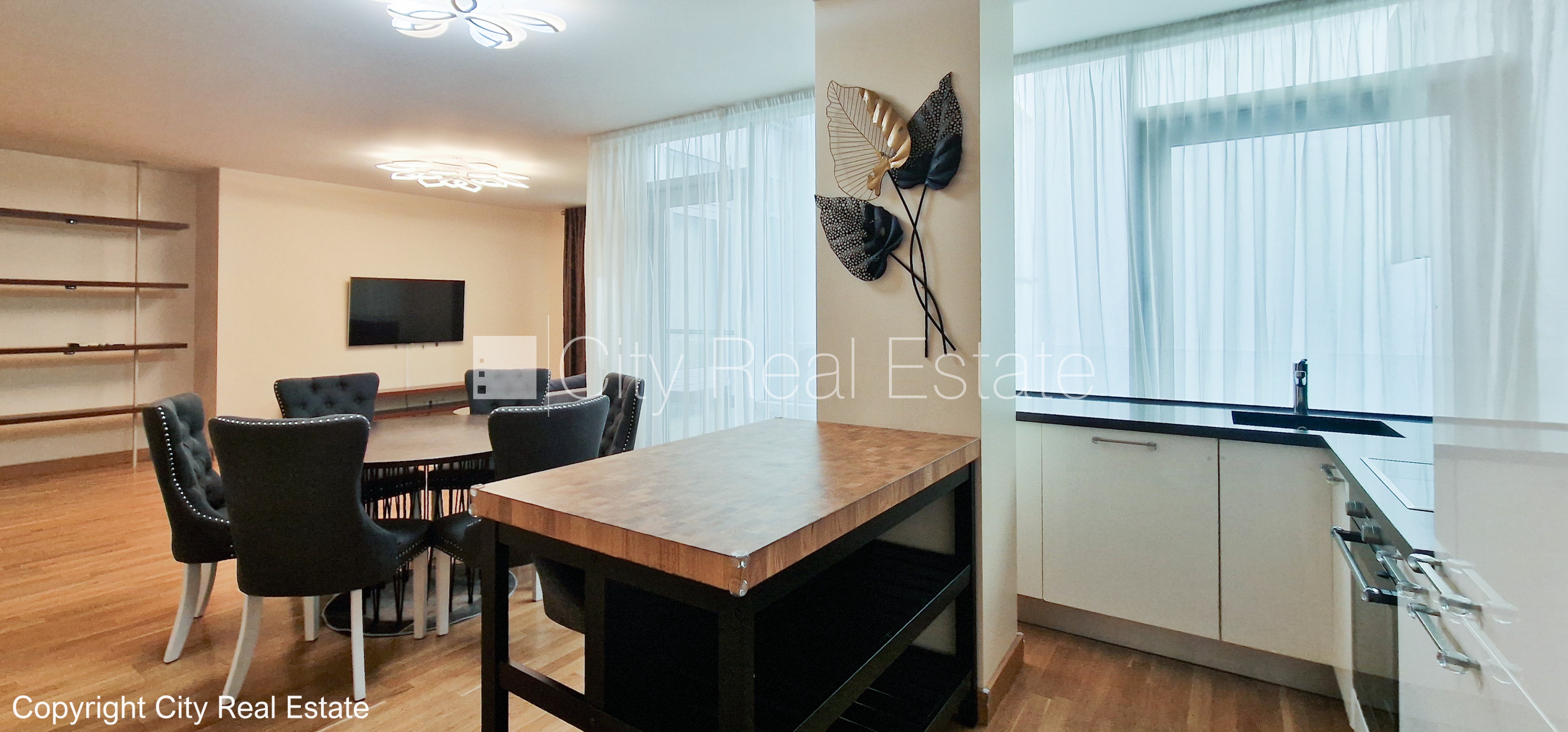 Sludinājumi. Projekts - Aleksandra Appartments, fasādes māja, renovēta māja, slēgts pagalms, vieta vairākām Cena: 2600 EUR/mēn Foto #8