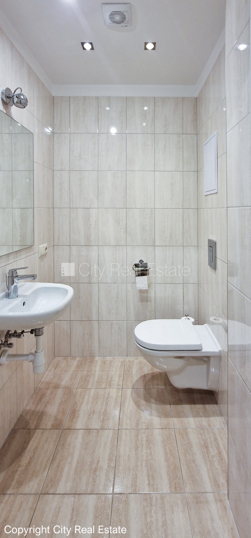 Sludinājumi. Projekts - Aleksandra Appartments, fasādes māja, renovēta māja, slēgts pagalms, vieta vairākām Cena: 2600 EUR/mēn Foto #14