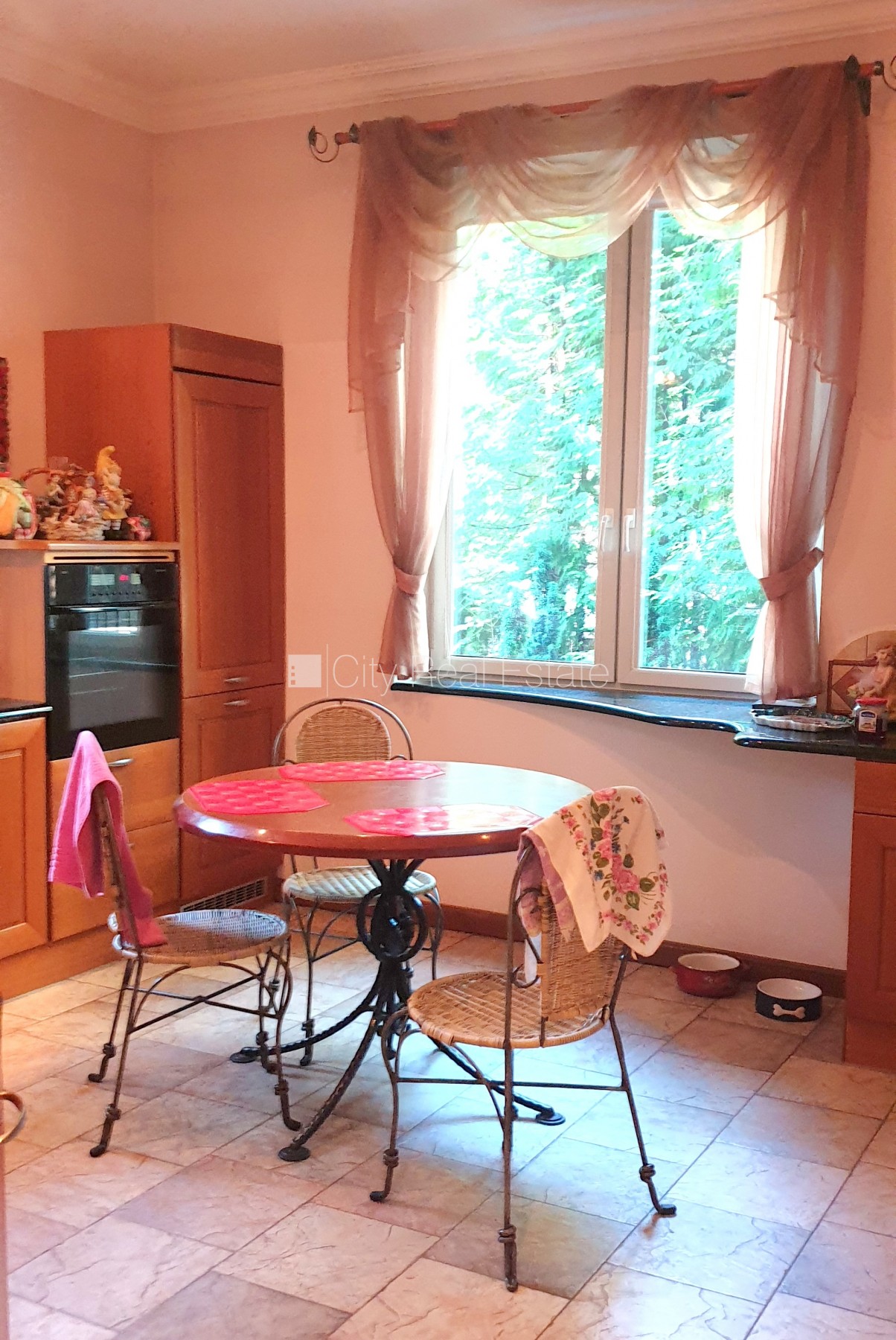 Sludinājumi. Zeme īpašumā, privātmāja, jaunceltne, keramzīta bloku sienas, labiekārtota apzaļumota teritorija Cena: 750000 EUR Foto #12