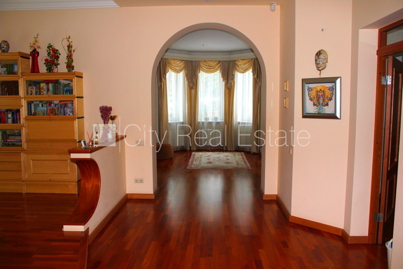 Sludinājumi. Zeme īpašumā, privātmāja, jaunceltne, keramzīta bloku sienas, labiekārtota apzaļumota teritorija Cena: 750000 EUR Foto #13