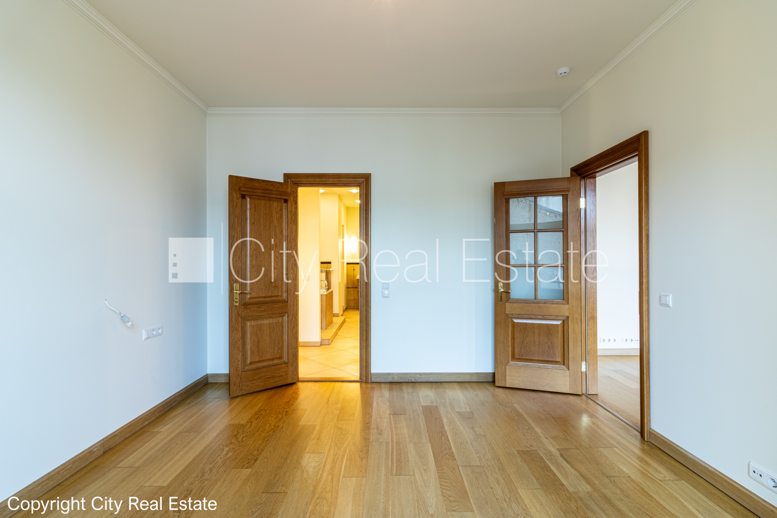 Sludinājumi. Zeme īpašumā, jaunceltne, fasādes māja, dzīvokļu skaits ēkā  11 gab., slēgts pagalms, teritorijas Cena: 375000 EUR Foto #5