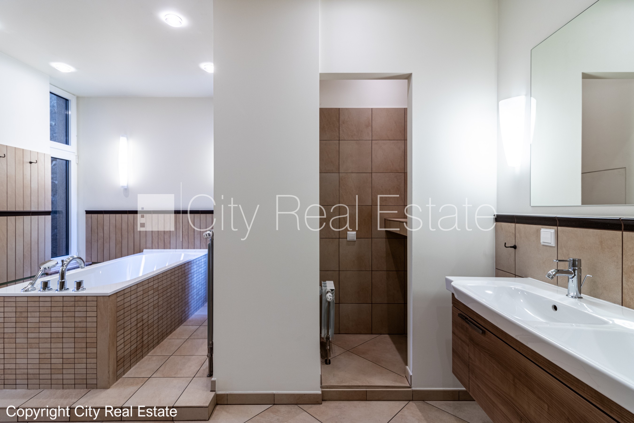 Sludinājumi. Zeme īpašumā, jaunceltne, fasādes māja, dzīvokļu skaits ēkā  11 gab., slēgts pagalms, teritorijas Cena: 375000 EUR Foto #9