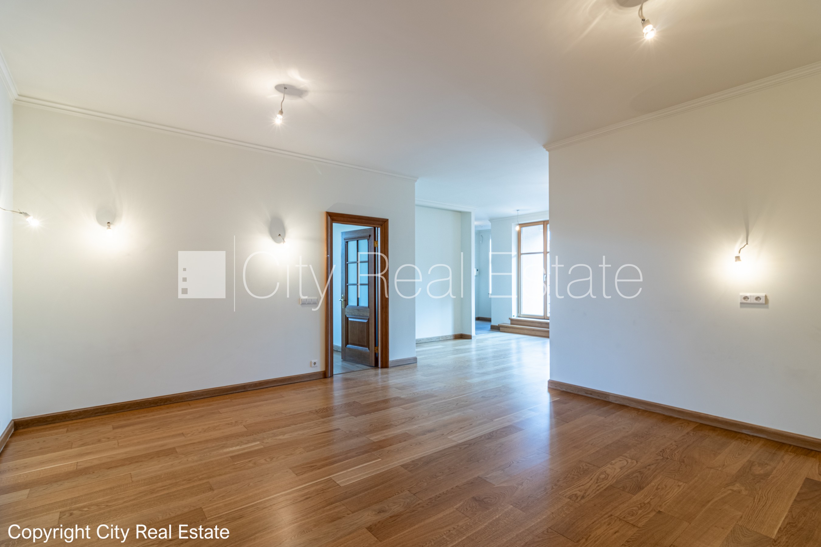 Sludinājumi. Zeme īpašumā, jaunceltne, fasādes māja, dzīvokļu skaits ēkā  11 gab., slēgts pagalms, teritorijas Cena: 375000 EUR Foto #19