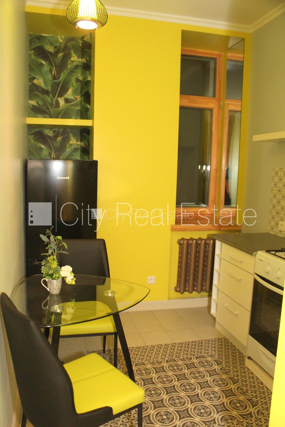 Sludinājumi. Pagalma māja, labiekārtots apzaļumots pagalms, slēgta teritorija, apsargāta teritorija, ieeja no Cena: 800 EUR/mēn Foto #10