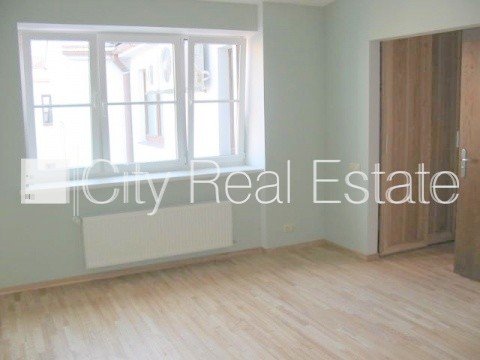 Sludinājumi. Projekts - Skolas 9, fasādes māja, renovēta māja, apsargāta teritorija, ieeja no ielas un pagalma, Cena: 1300 EUR/mēn Foto #12