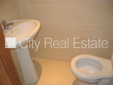 Sludinājumi. Projekts - Skolas 9, fasādes māja, renovēta māja, apsargāta teritorija, ieeja no ielas un pagalma, Cena: 1300 EUR/mēn Foto #21