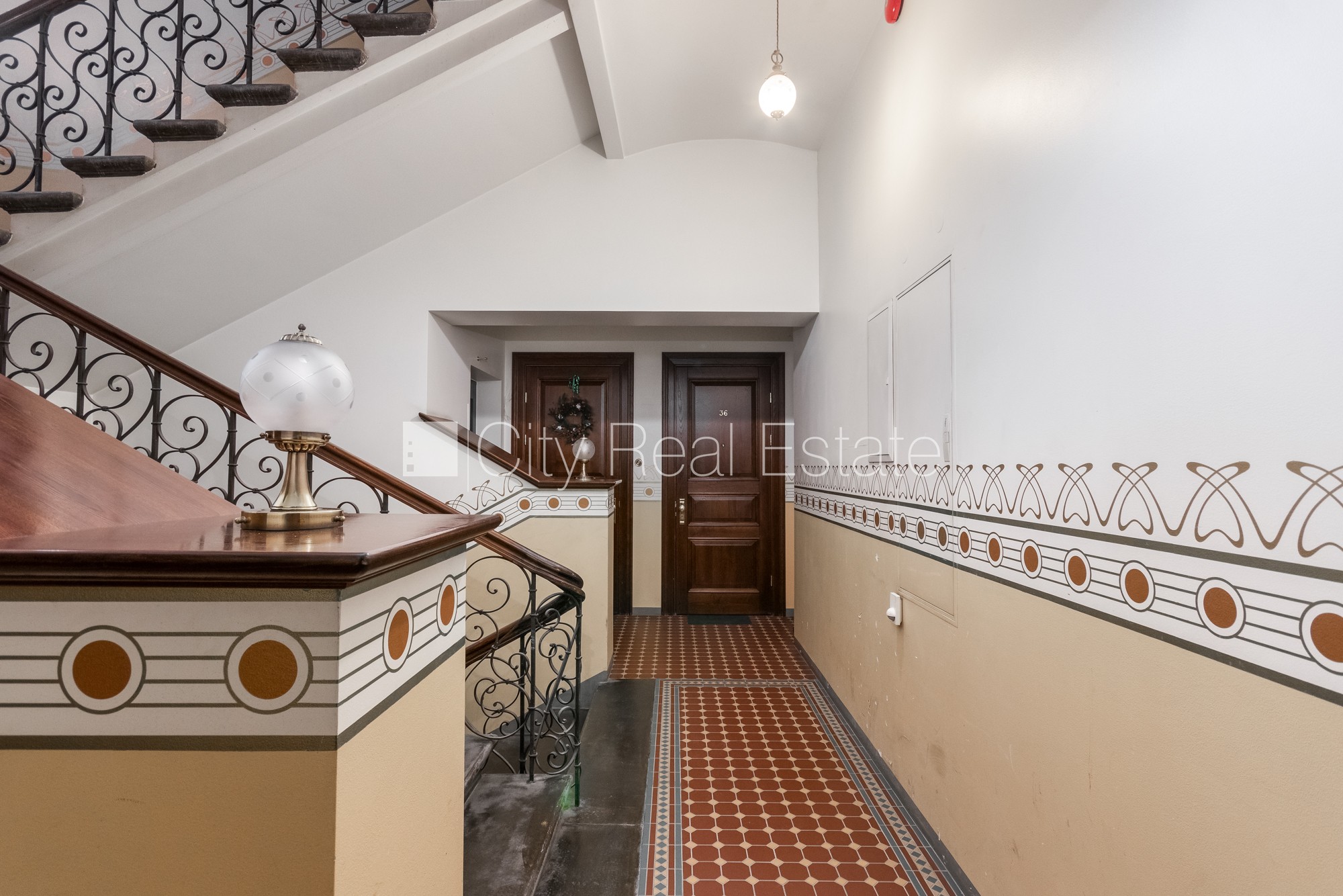 Sludinājumi. Fasādes māja, restaurēta māja, iespēja nomāt autostāvvietu, pazemes autostāvvieta, apsargāta Cena: 1400 EUR/mēn Foto #23