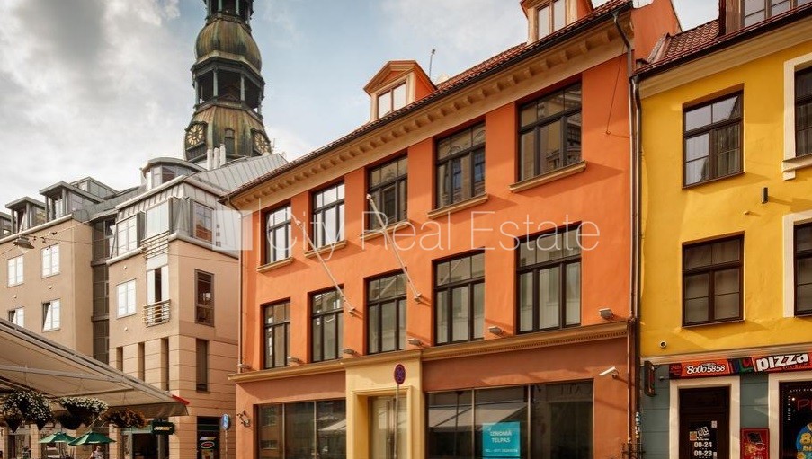 Sludinājumi. Fasādes māja, viena kvadrātmetra apsaimniekošanas maksa mēnesī  1.25 EUR, slēgts pagalms, ieeja no Cena: 950 EUR/mēn Foto #10