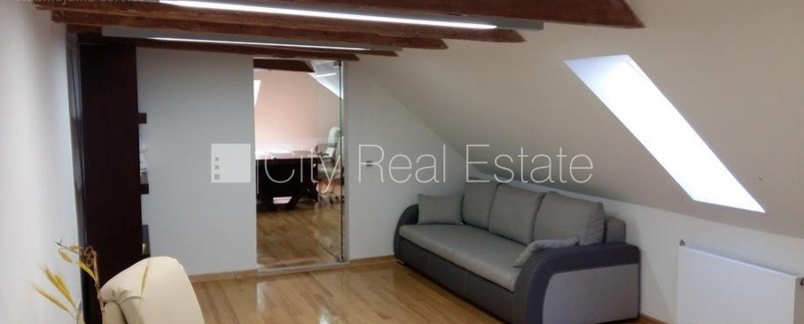 Sludinājumi. Fasādes māja, viena kvadrātmetra apsaimniekošanas maksa mēnesī  1.25 EUR, slēgts pagalms, ieeja no Cena: 950 EUR/mēn Foto #6