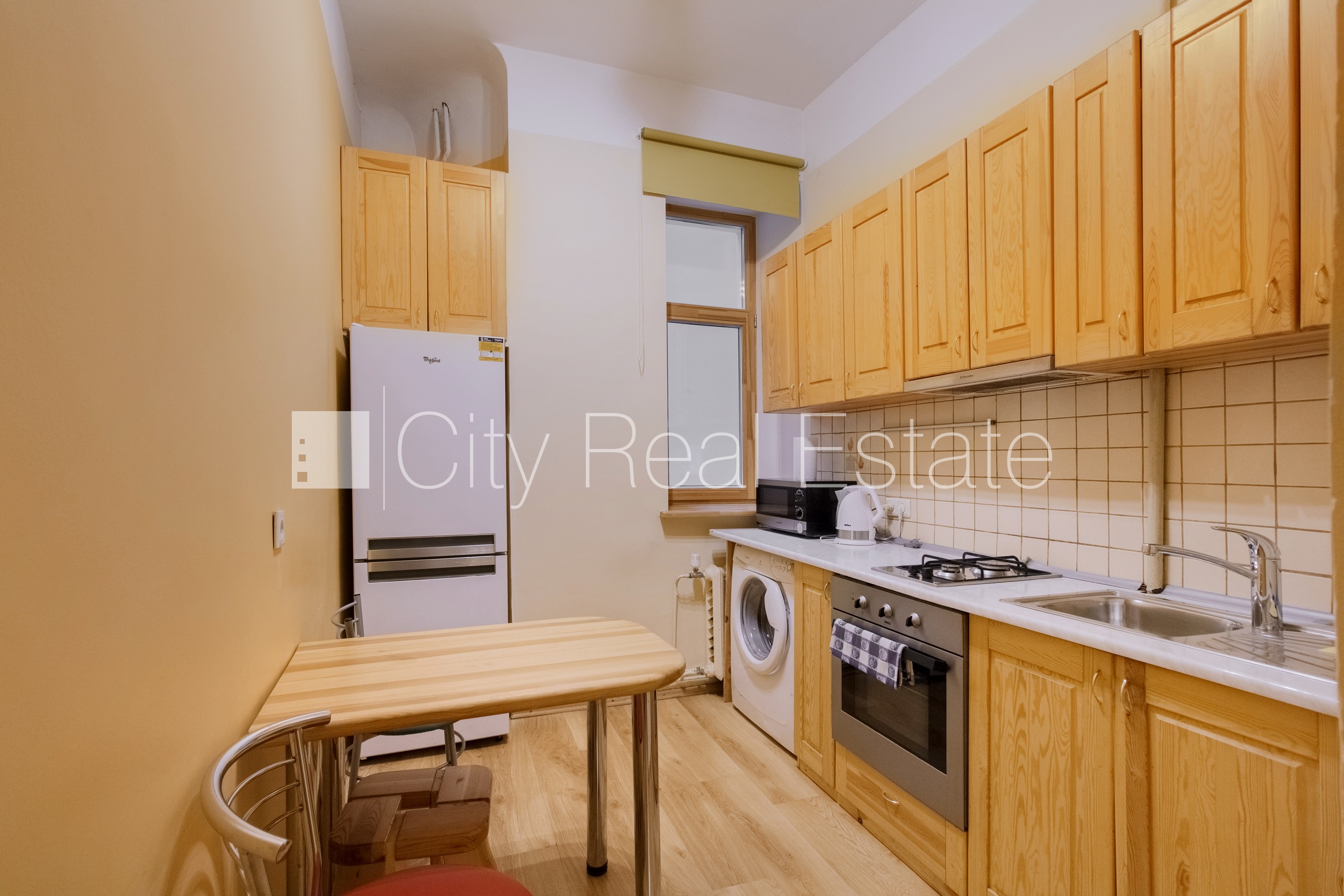 Sludinājumi. Šo dzīvokli izīrē pa diennaktīm (īstermiņa īre), īres cena sludinājumā norādīta par vienu diennakts Cena: 60 EUR/mēn Foto #15