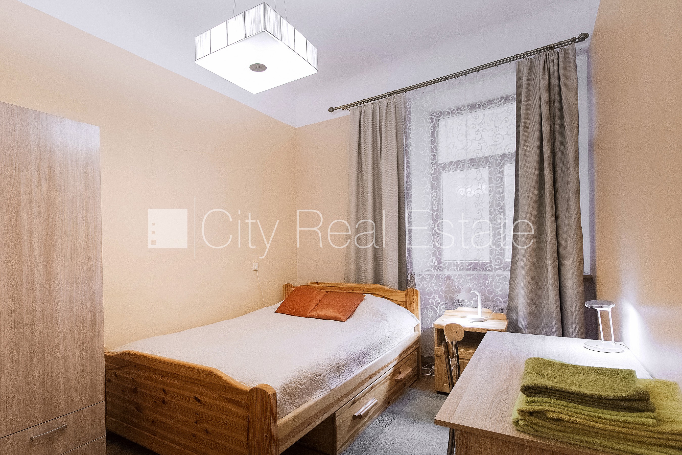 Sludinājumi. Šo dzīvokli izīrē pa diennaktīm (īstermiņa īre), īres cena sludinājumā norādīta par vienu diennakts Cena: 60 EUR/mēn Foto #12