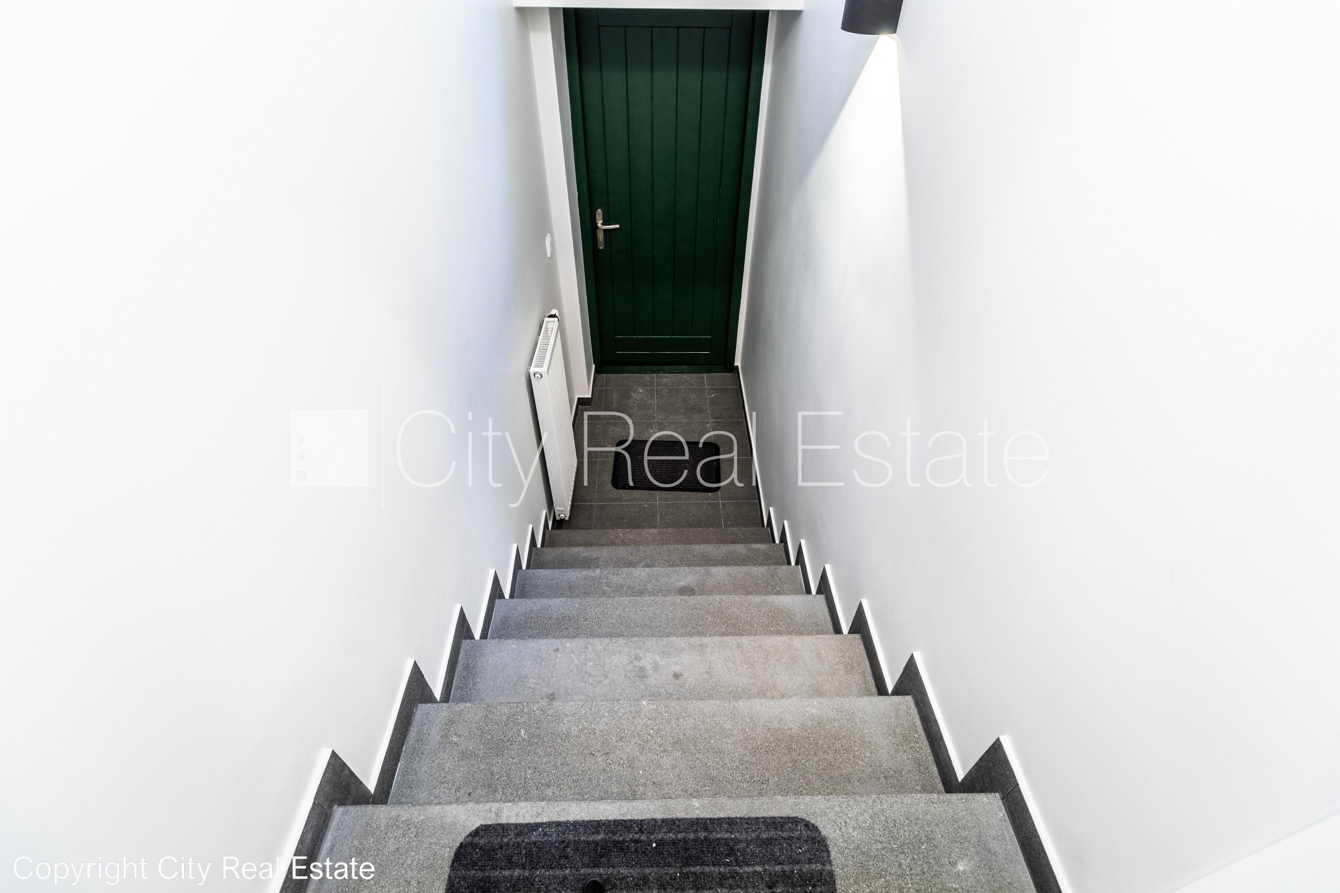 Sludinājumi. Šo dzīvokli izīrē pa diennaktīm (īstermiņa īre), īres cena sludinājumā norādīta par vienu diennakts Cena: 80 EUR/mēn Foto #23