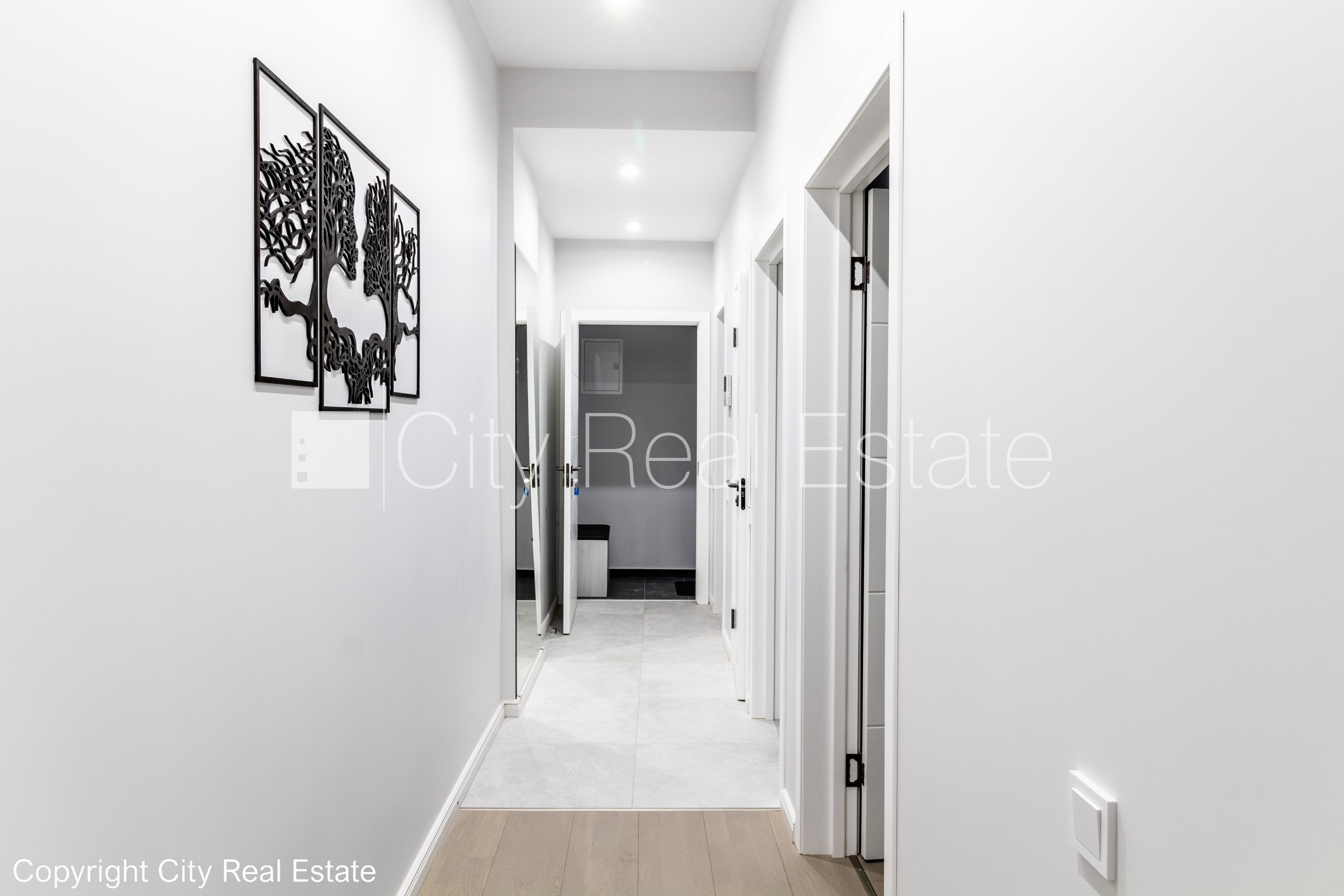 Sludinājumi. Šo dzīvokli izīrē pa diennaktīm (īstermiņa īre), īres cena sludinājumā norādīta par vienu diennakts Cena: 80 EUR/mēn Foto #11