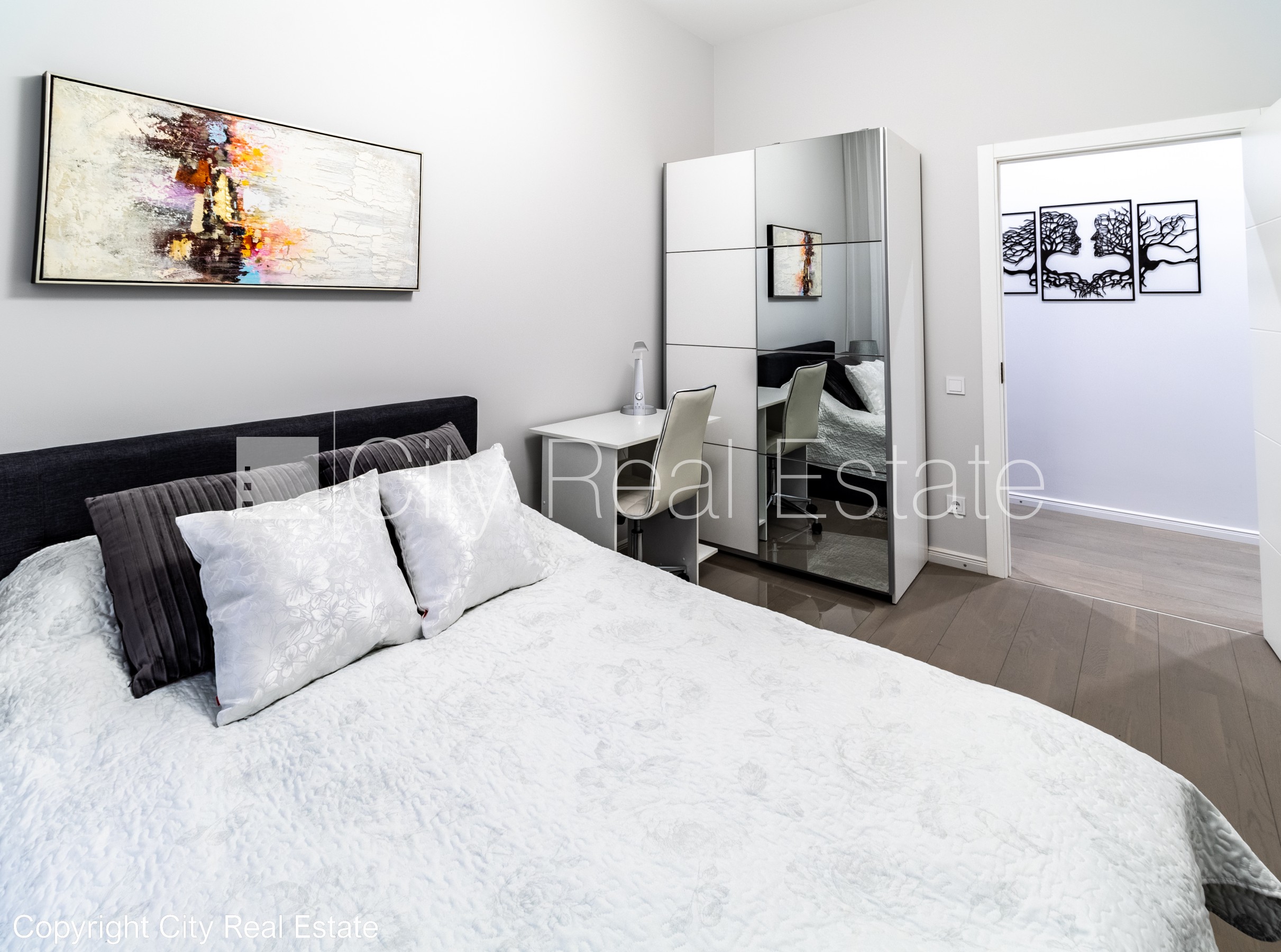 Sludinājumi. Šo dzīvokli izīrē pa diennaktīm (īstermiņa īre), īres cena sludinājumā norādīta par vienu diennakts Cena: 80 EUR/mēn Foto #10