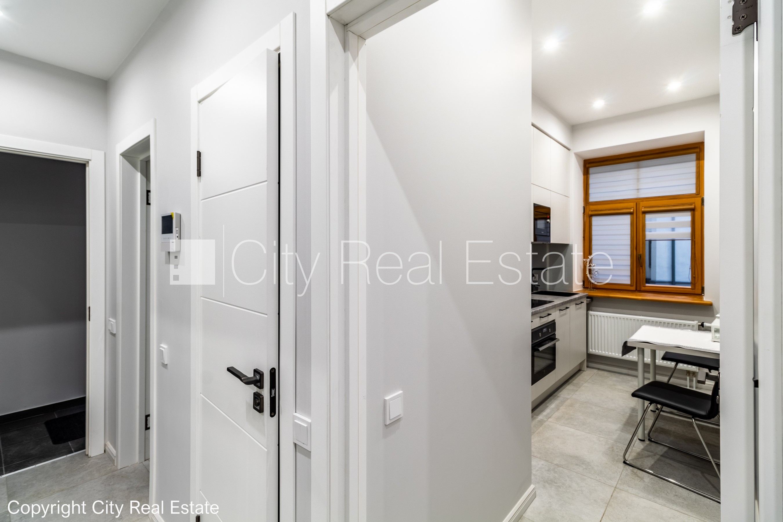 Sludinājumi. Šo dzīvokli izīrē pa diennaktīm (īstermiņa īre), īres cena sludinājumā norādīta par vienu diennakts Cena: 80 EUR/mēn Foto #12