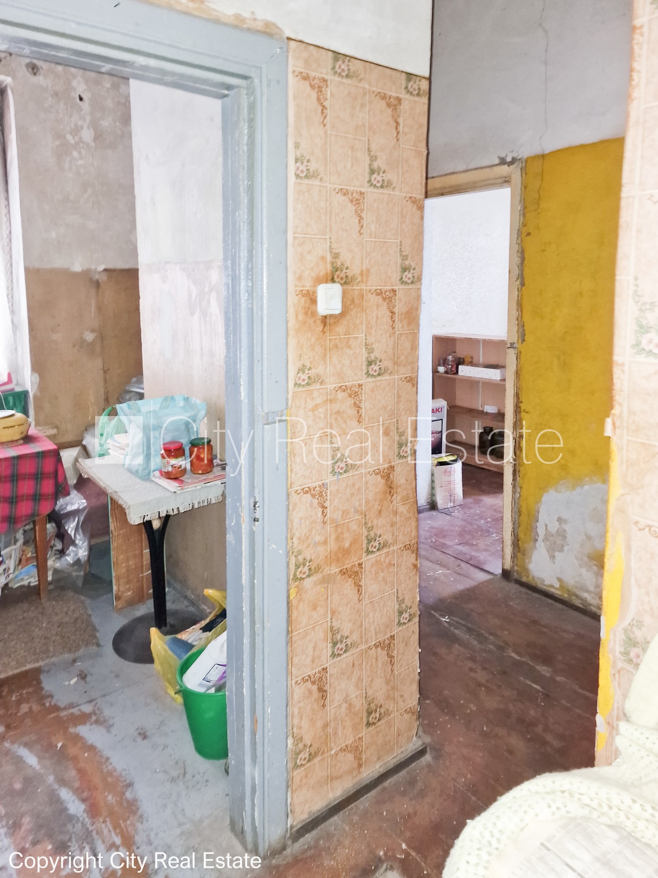 Sludinājumi. Tiek pārdots namīpašums Jaunjelgavas pilsētas centrā, kas sastāv no 7 dzīvokļiem. Lielisks objekts Cena: 22000 EUR Foto #15