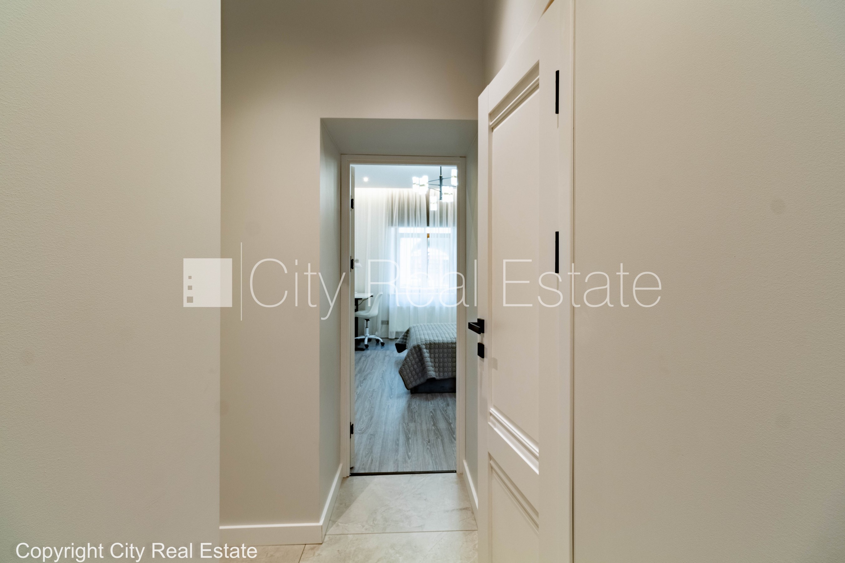 Sludinājumi. Pagalma māja, renovēta māja, labiekārtots apzaļumots pagalms, slēgts pagalms, ieeja no pagalma, ir Cena: 700 EUR/mēn Foto #18