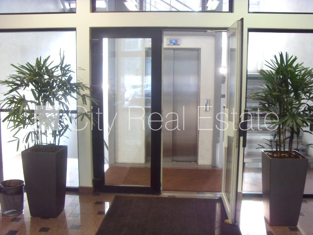 Объявление. Новостройка, фасадный дом, плата за обслуживание одного квадратного метра в  месяц, объект охраняет Цена: 330 EUR/мес. Foto #10